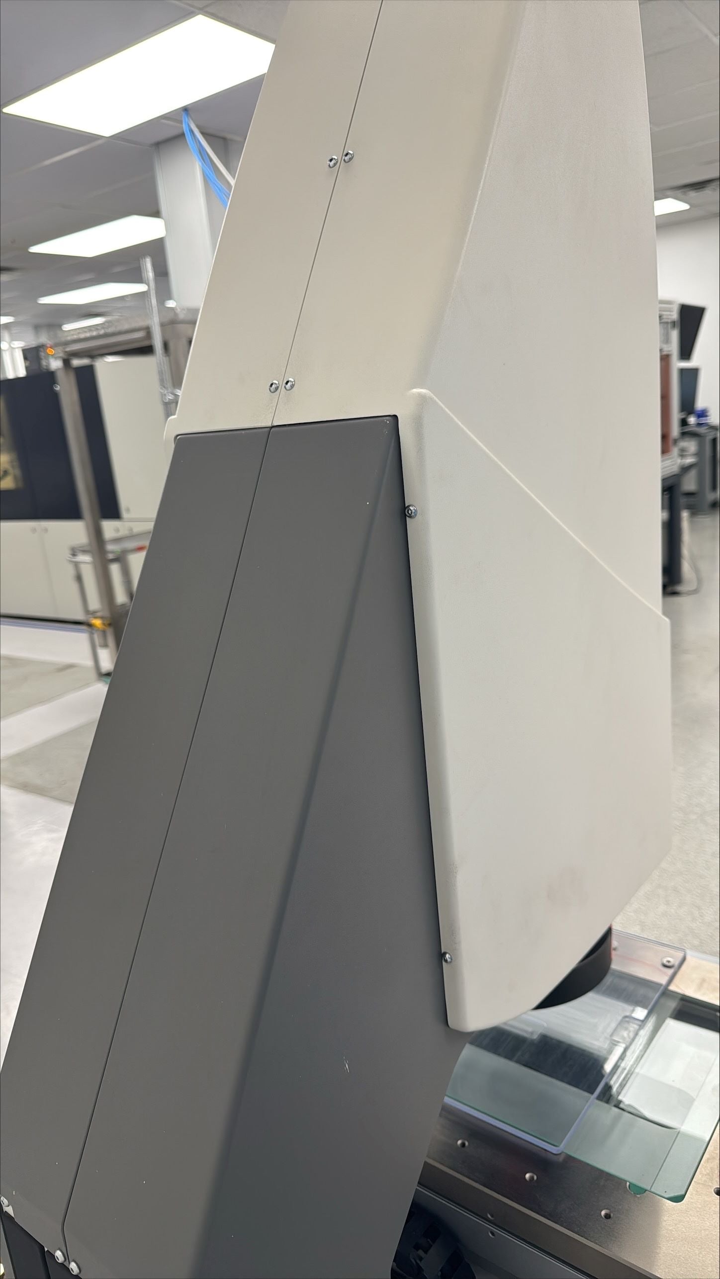 Nikon NEXIV VMR-3020 high-precision, automated 3D non-contact measuring system 300 x 200 x 150 mm