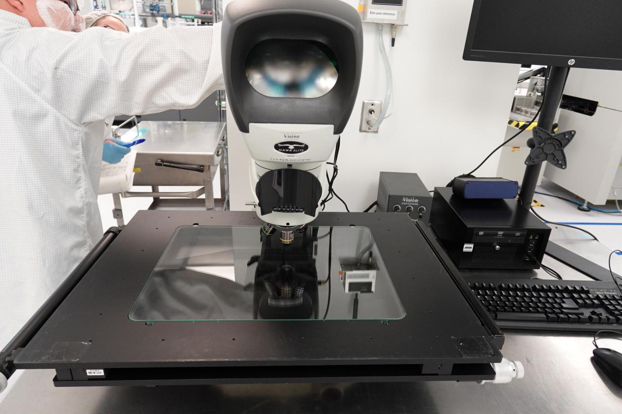 Vision Engineering Hawk Elite Optical Measuing microscope / Wafer Inspection #101343