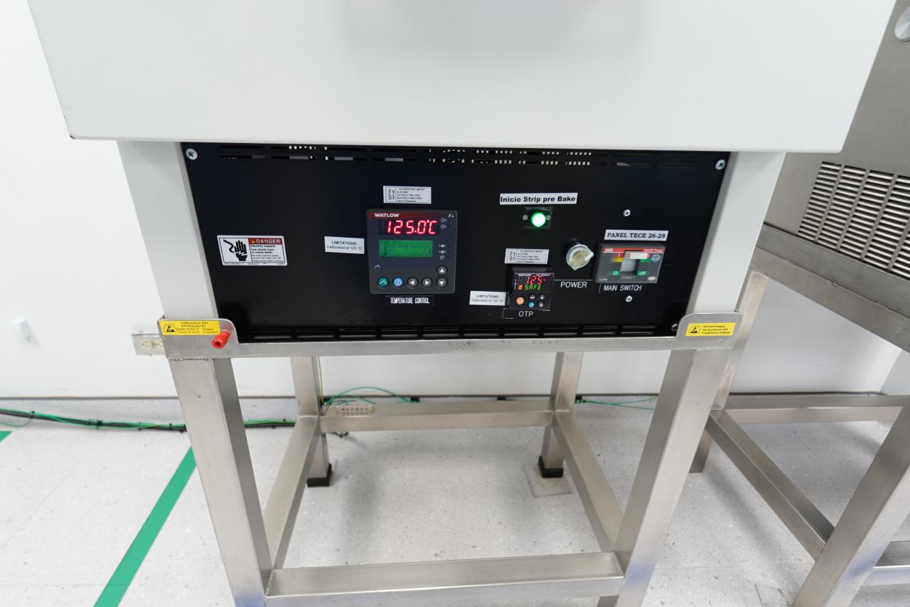 Blue M ESP-400B 208V 260C Bake oven 2.8 Cu-Ft #120722-01