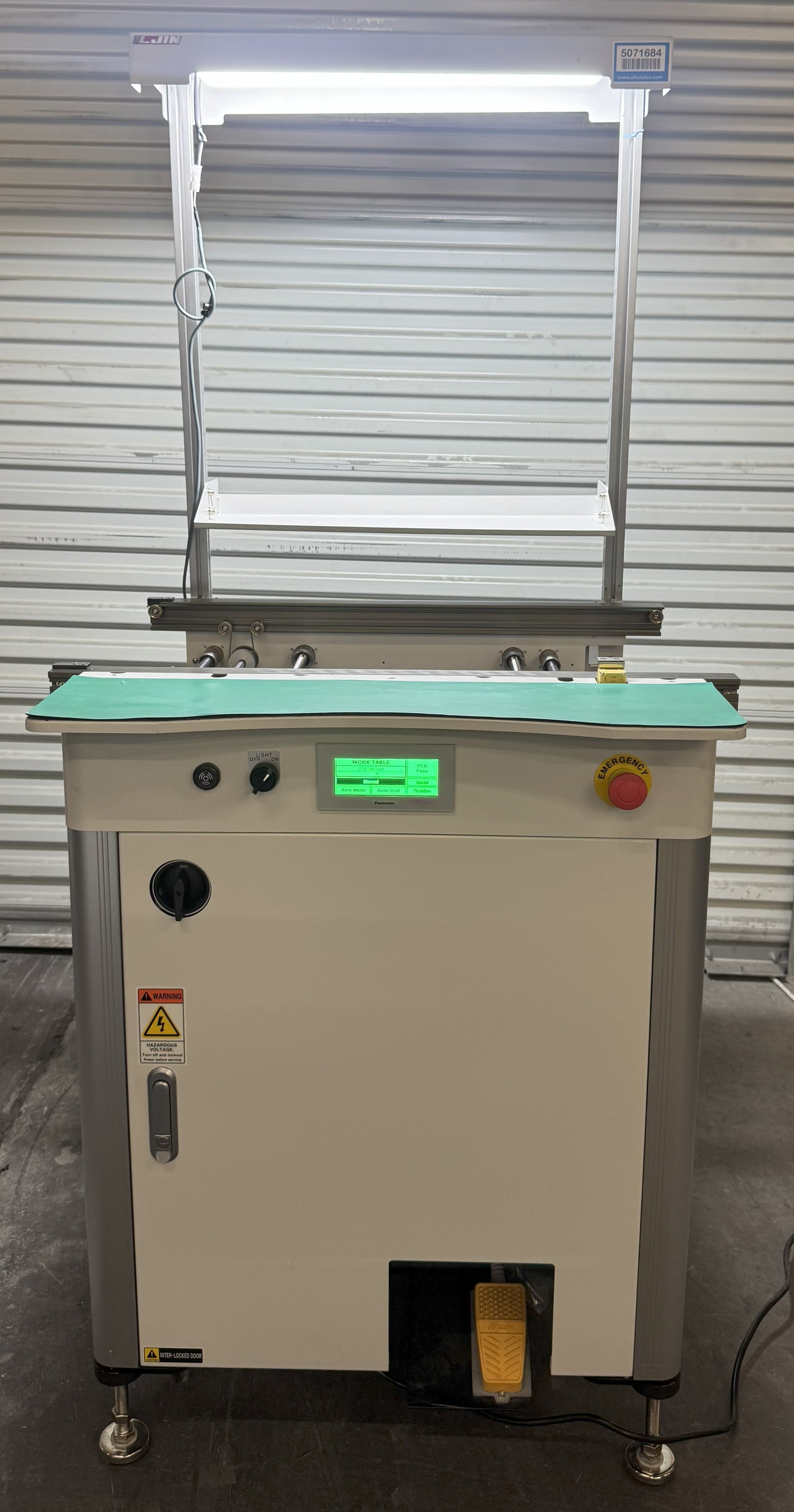 ILJIN AWT-80CE(2x) 800MM Transfer / Inspection Conveyor