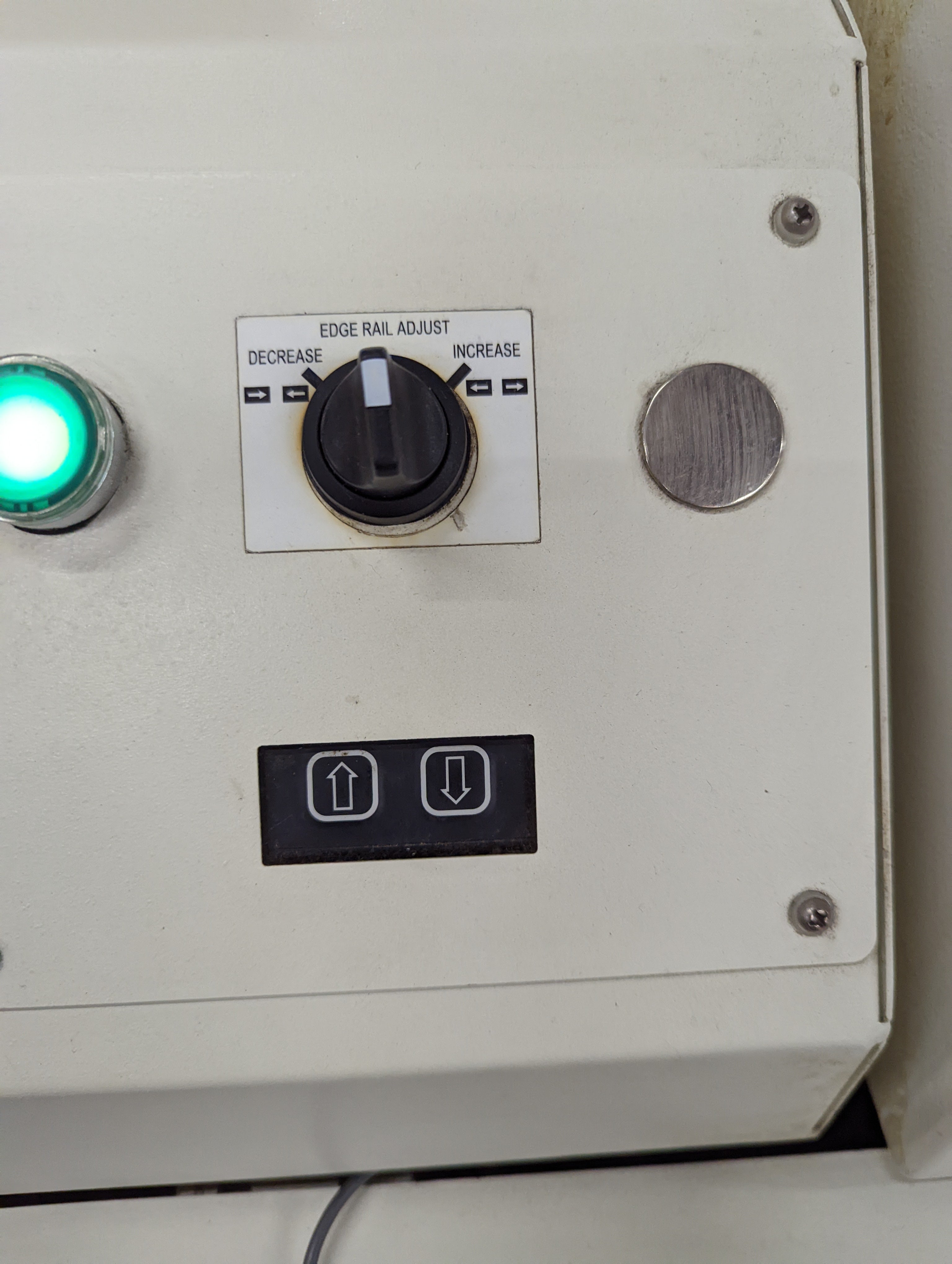 BTU Pyramax 98A Lead Free reflow oven 7 zone 480V