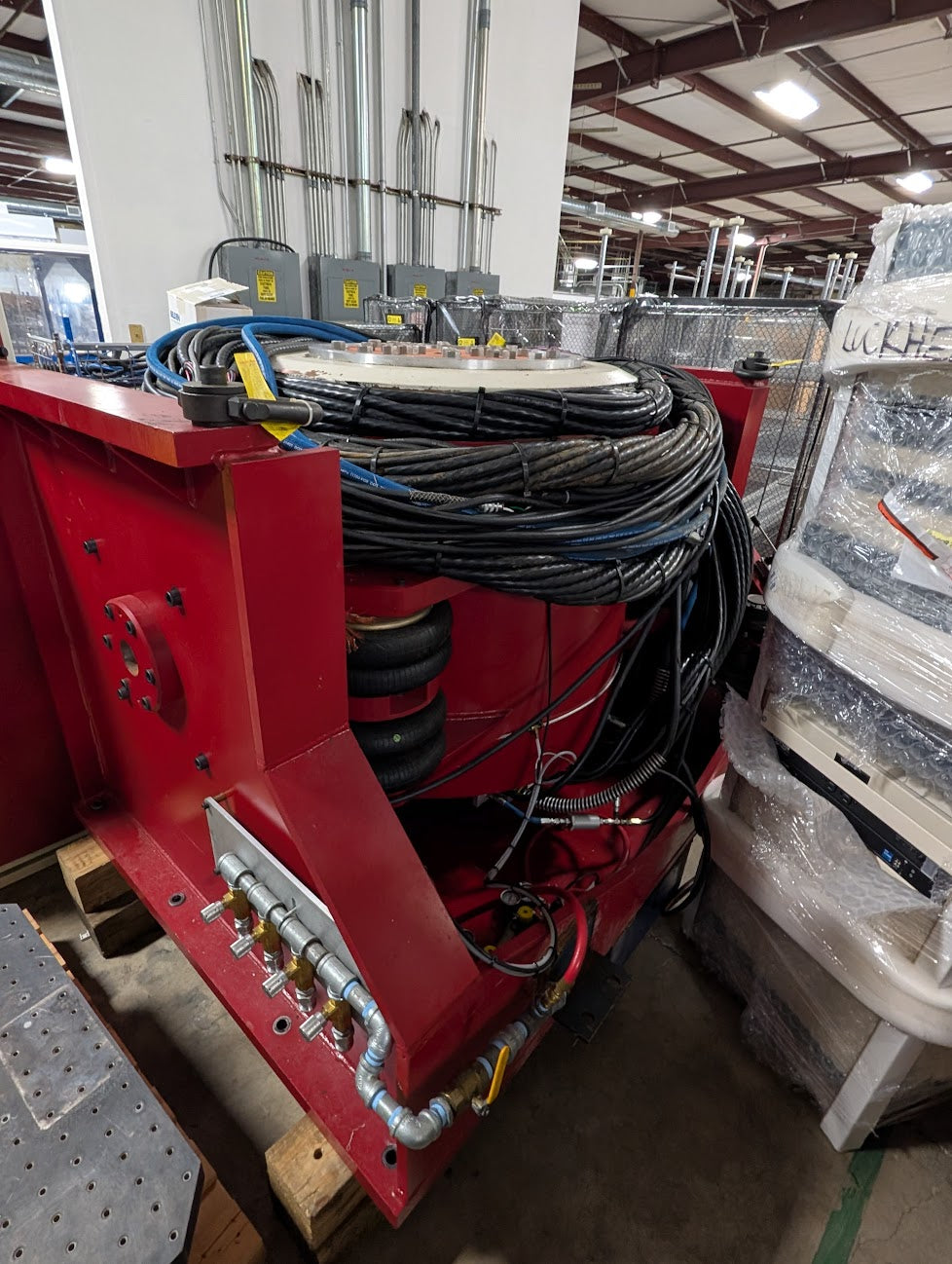 DATA PHYSICS 4022 Large Vibration Shaker 35K LB Force + Ling DMA40P20-340 Amp