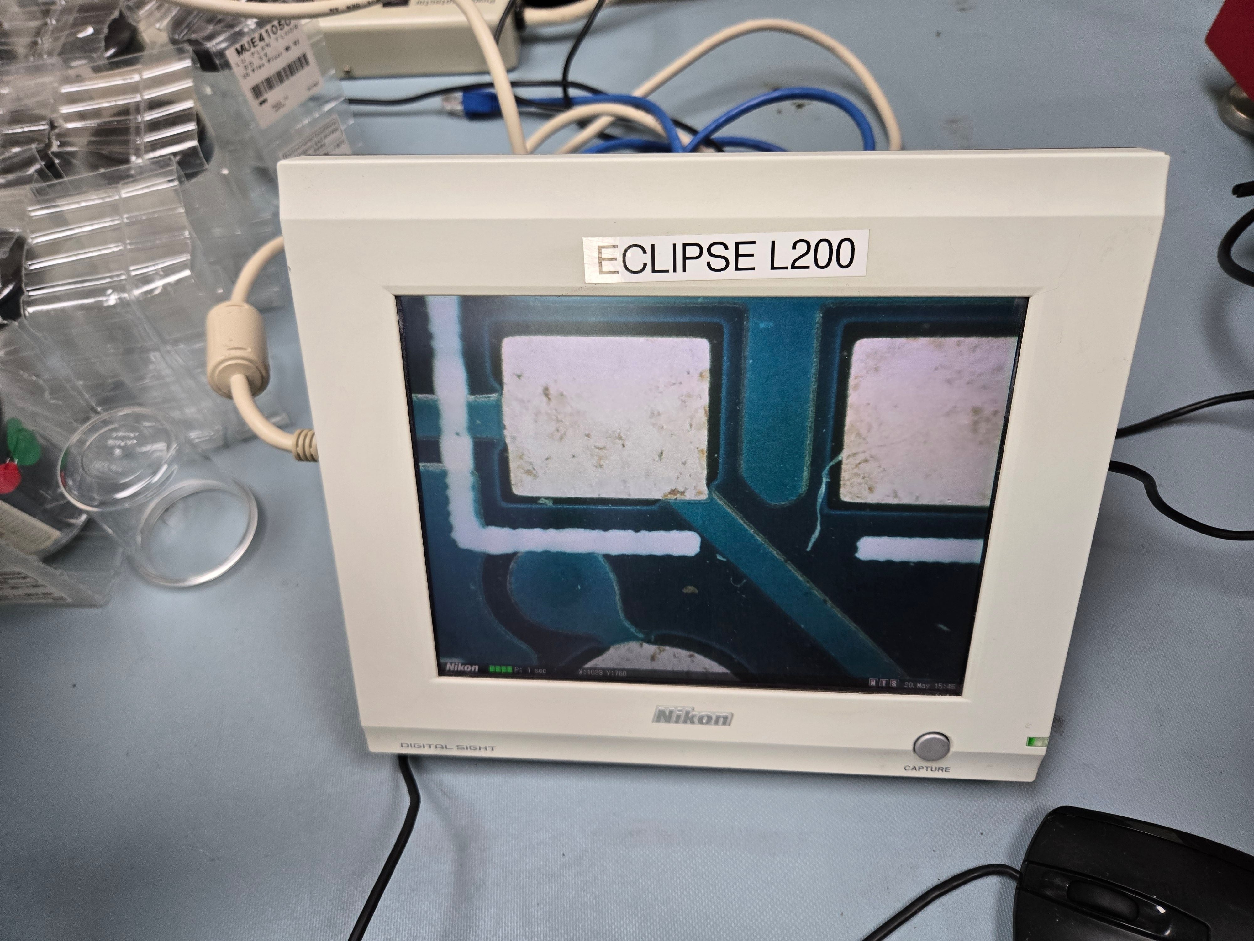 NIKON Eclipse L200D Semiconductor Microscope #930123