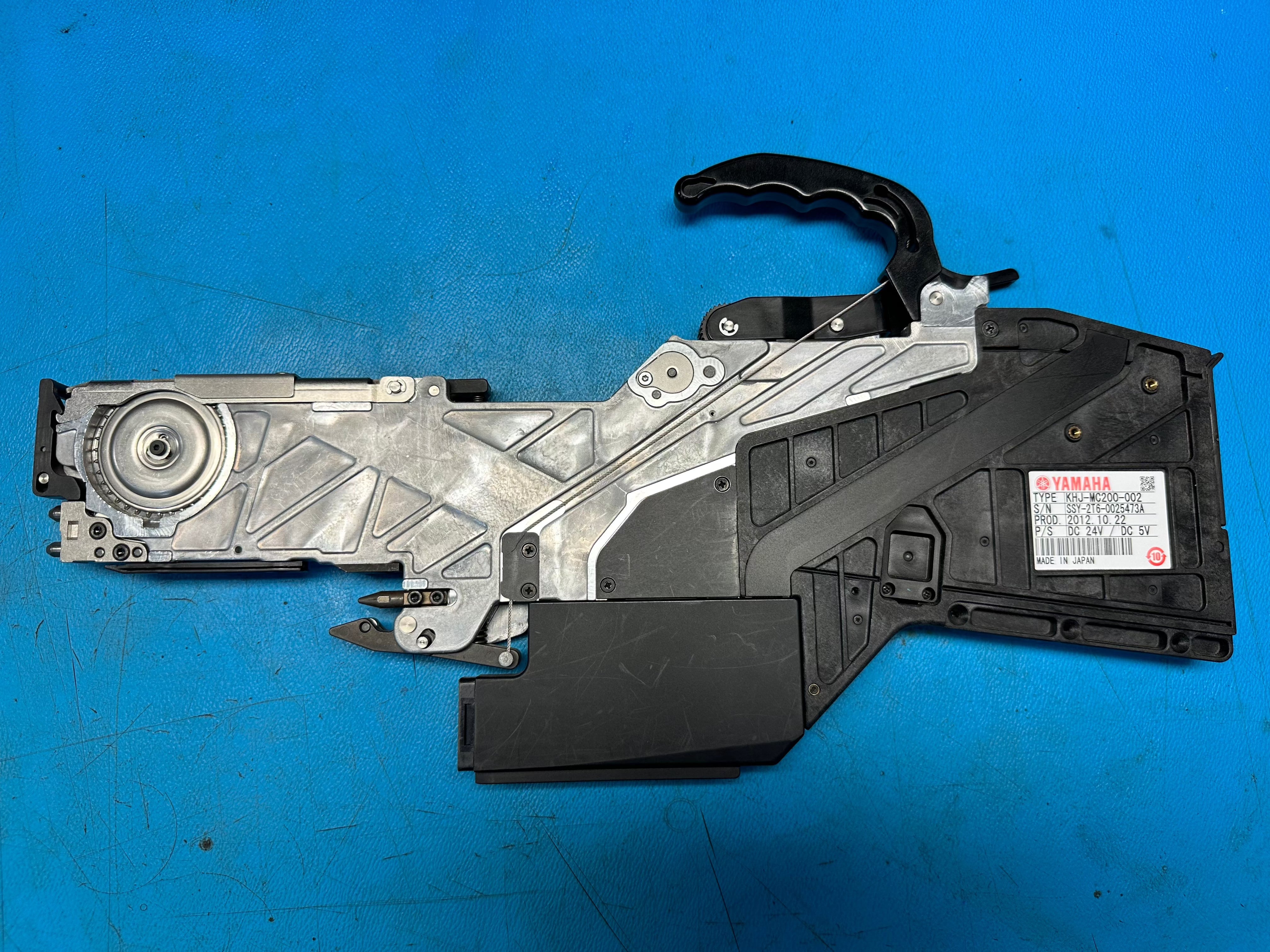 YAMAHA KHJ-MC200-002 12MM Feeder
