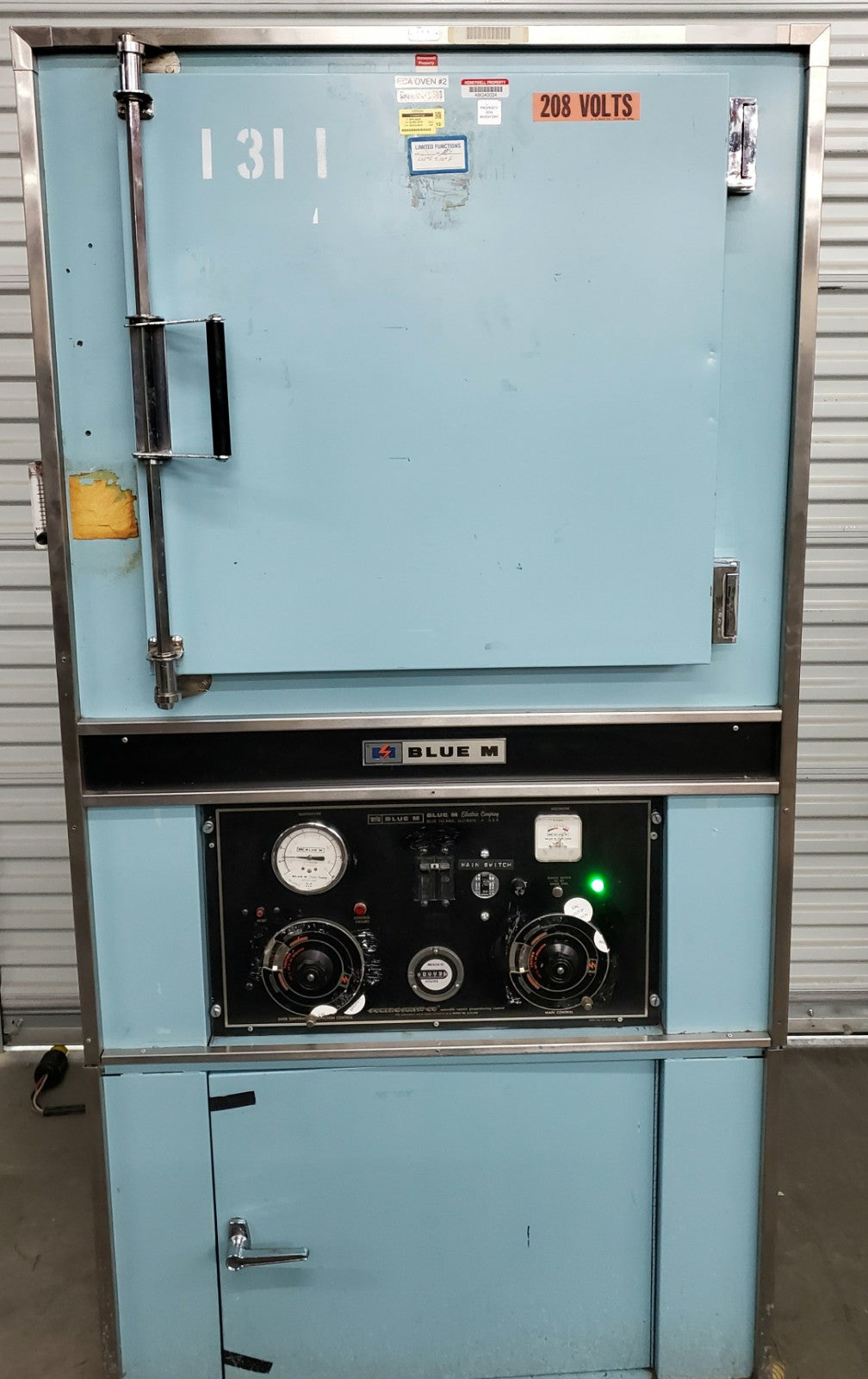 Blue M POM-260B-1 Bake Oven 18x20x20" Max Temp 343c, Serial # P14-4450