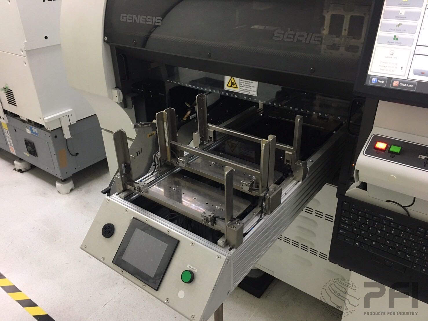 UNOVIS Universal Genesis Advantis Matrix tray feeder / server