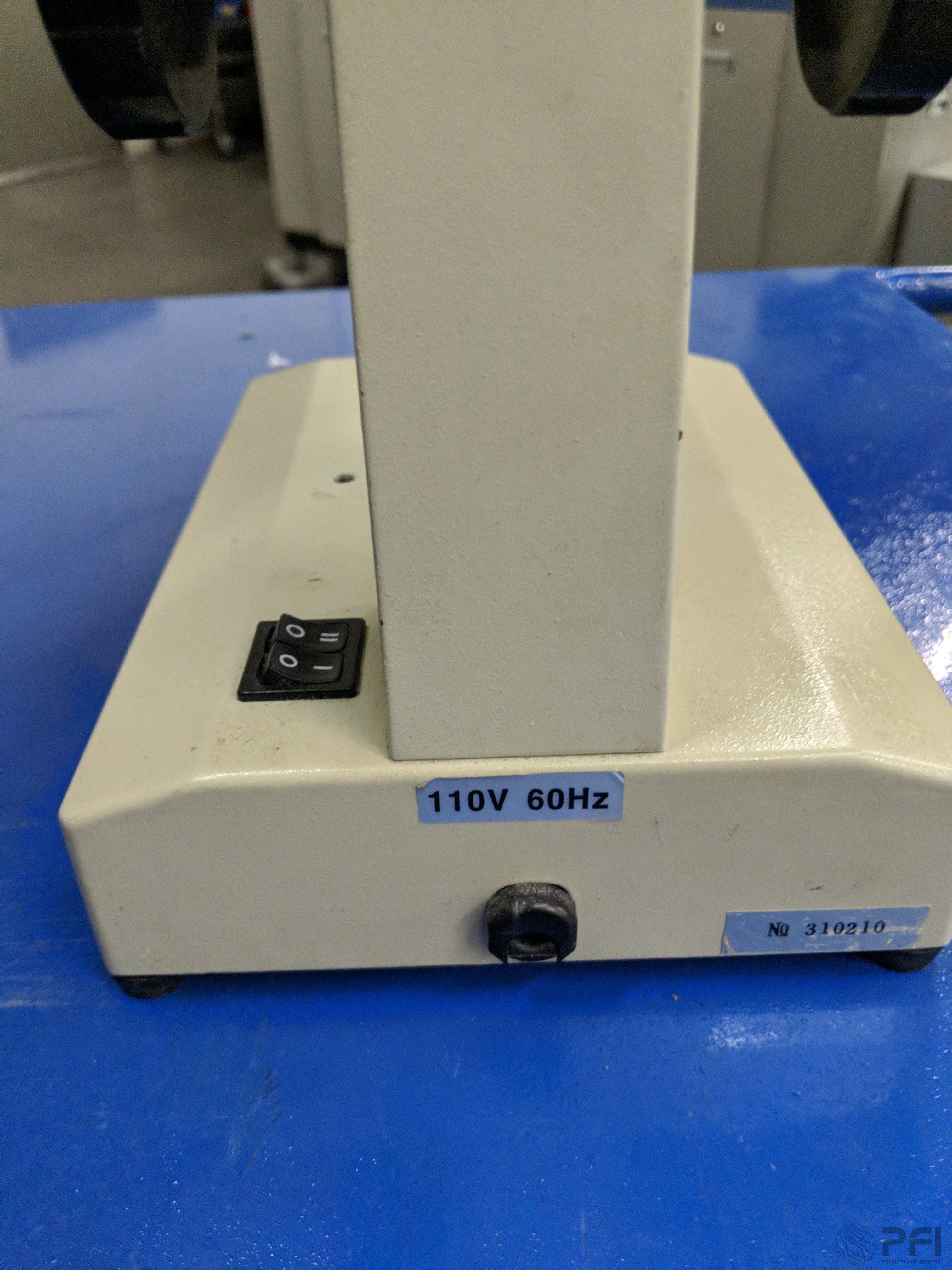Omega Microscope 1X  3X 110v