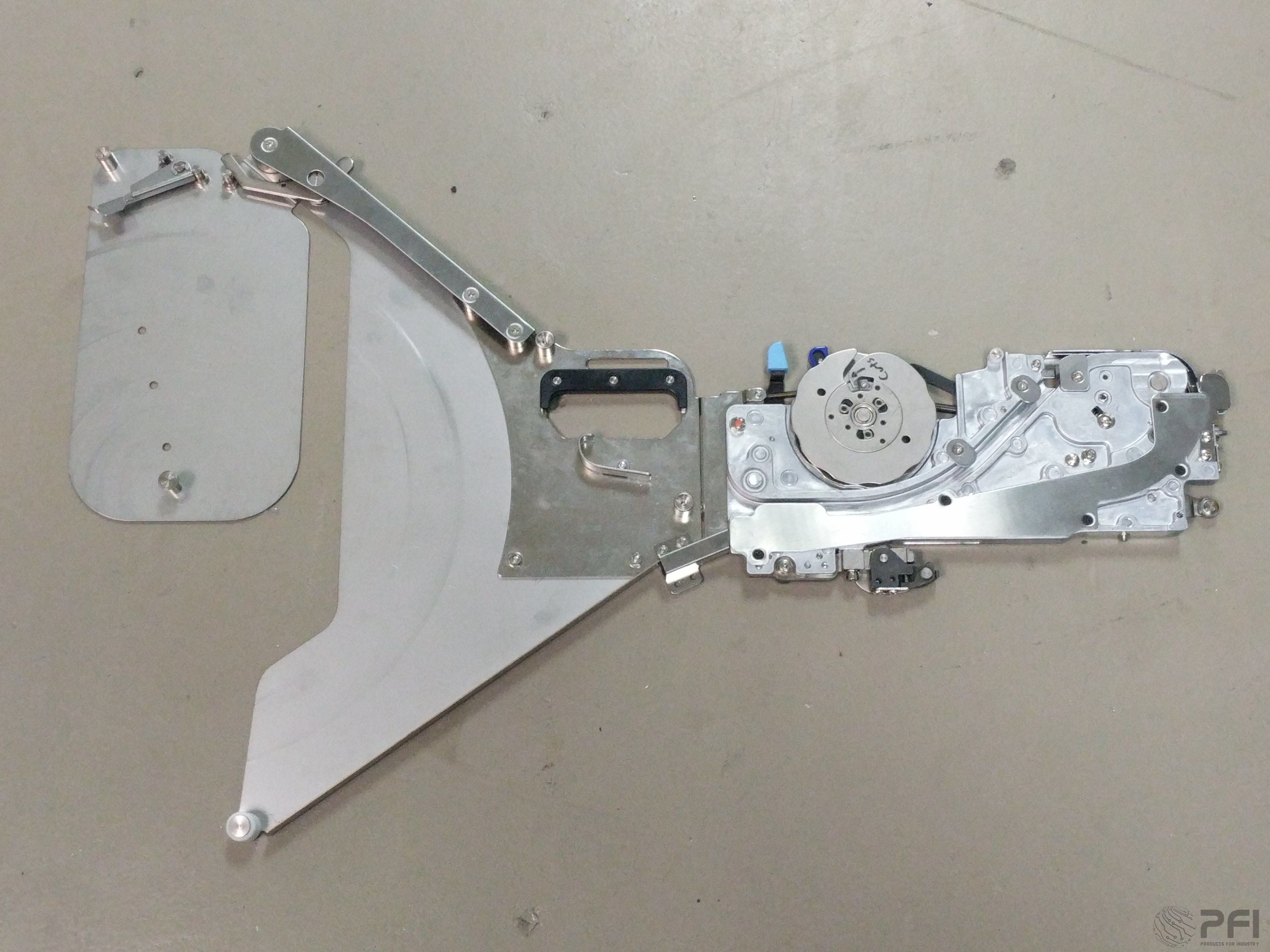 JUKI CF 8MM CF08L1E new style 8x4MM Tape feeders Supporting Large-Diameter Reels