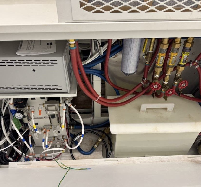 BTU Pyramax 125N 10 Zone Lead Free Reflow Oven - 2012 Super Clean/low usage- PENDING