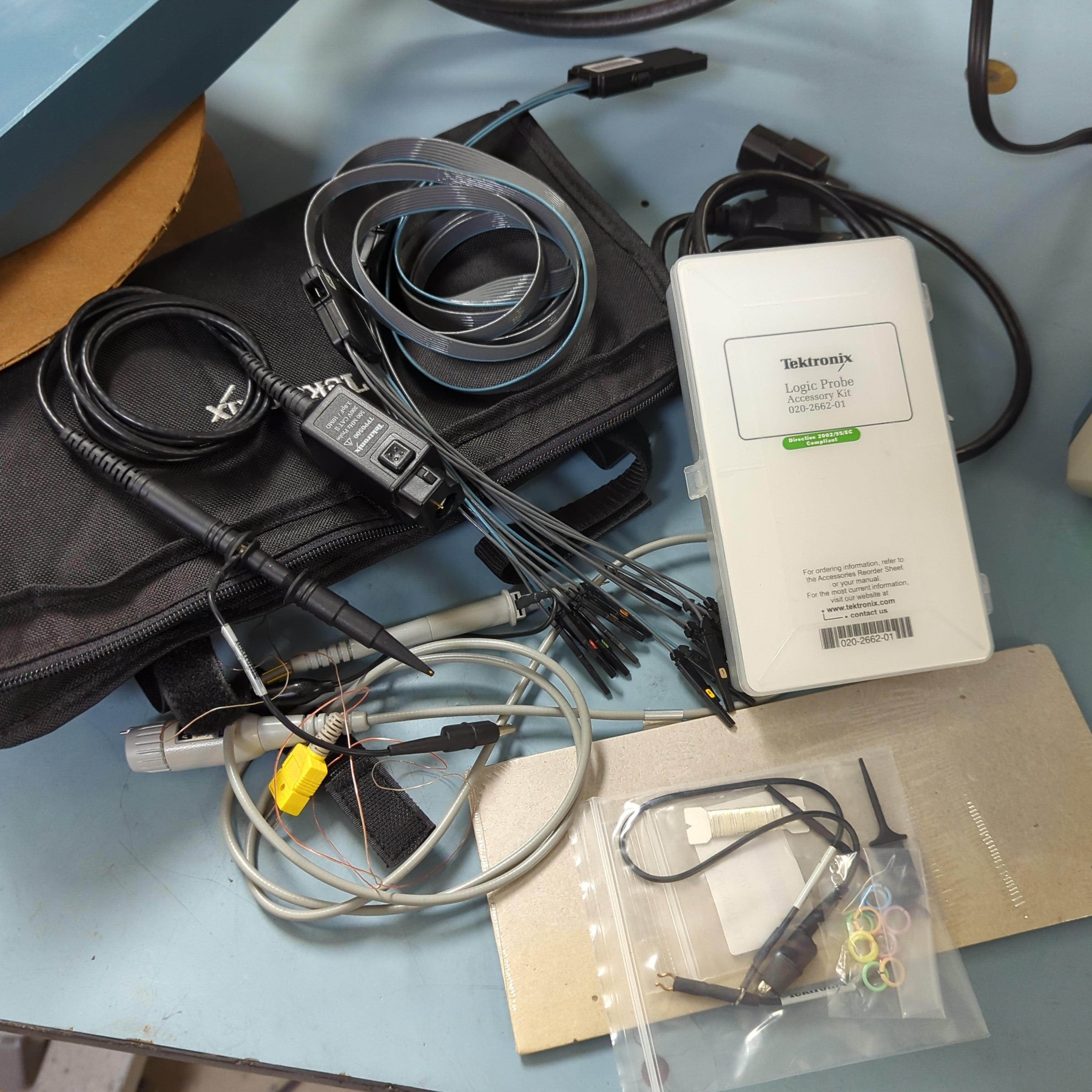 Tektronix MDO4054-3 mixed domain oscilloscope w/ logic probes