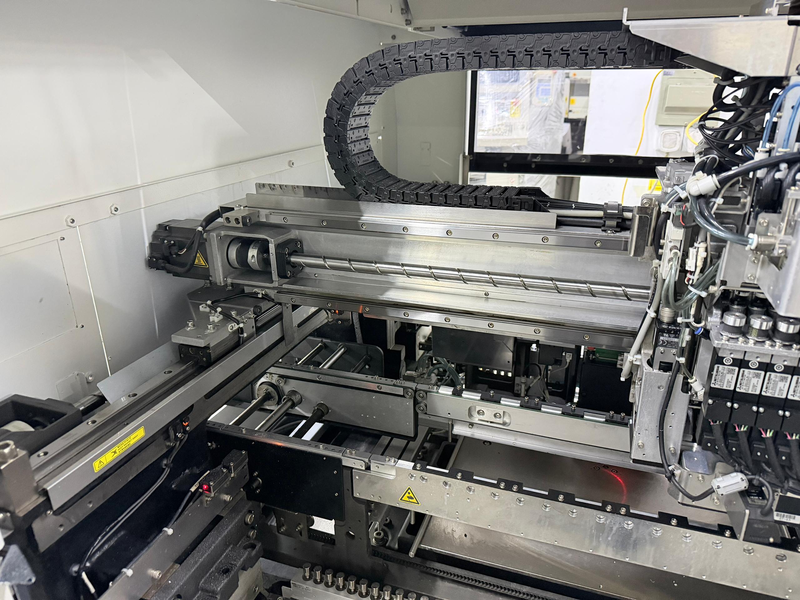 JUKI KE-3020VAL 2017 Fine Pitch Pick and place w/ TR6 Tray feeder