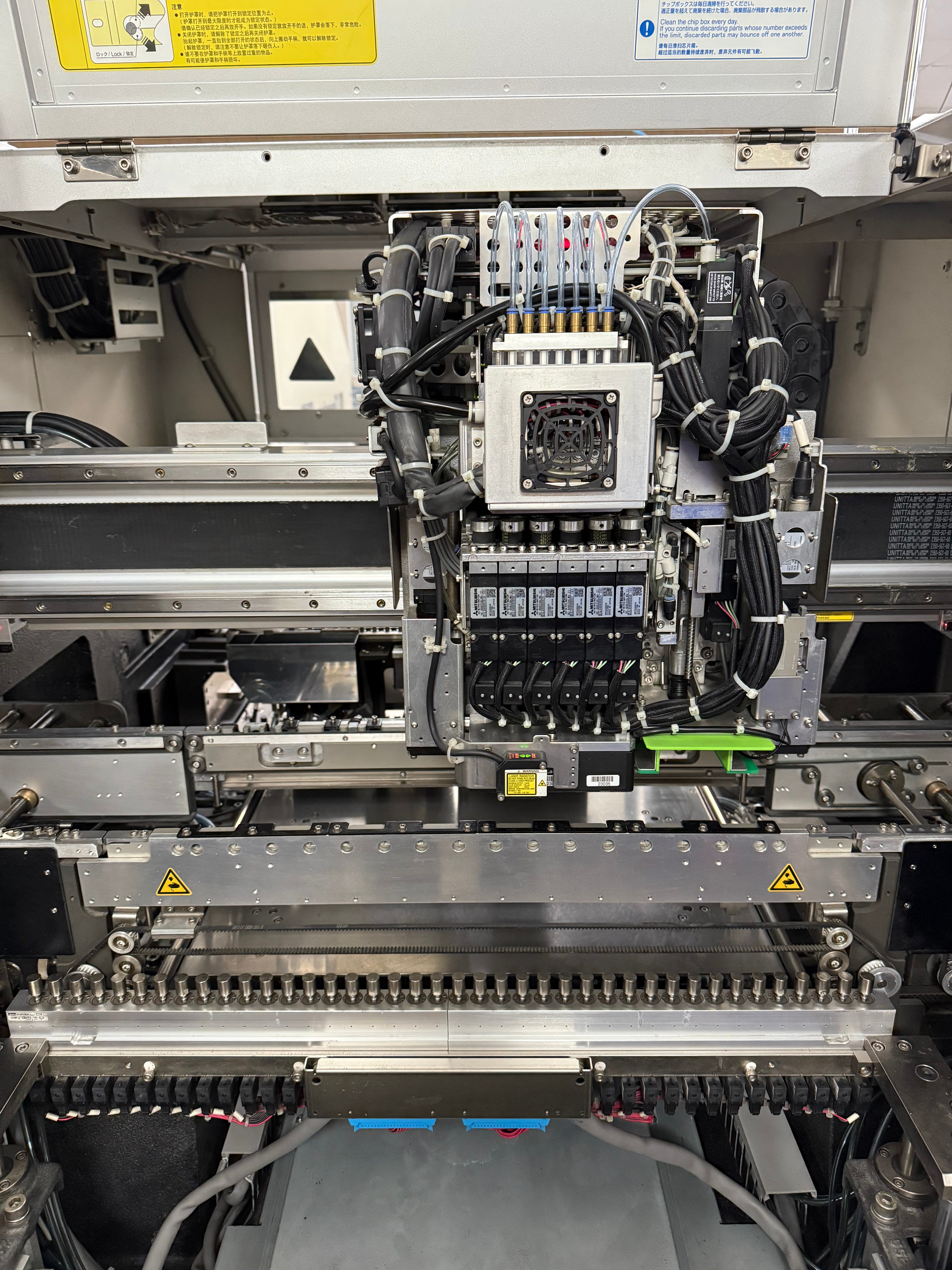 JUKI KE-2080L Fine Pitch Pick and Place 2014 w/ Trolley F&R # 284-E2416