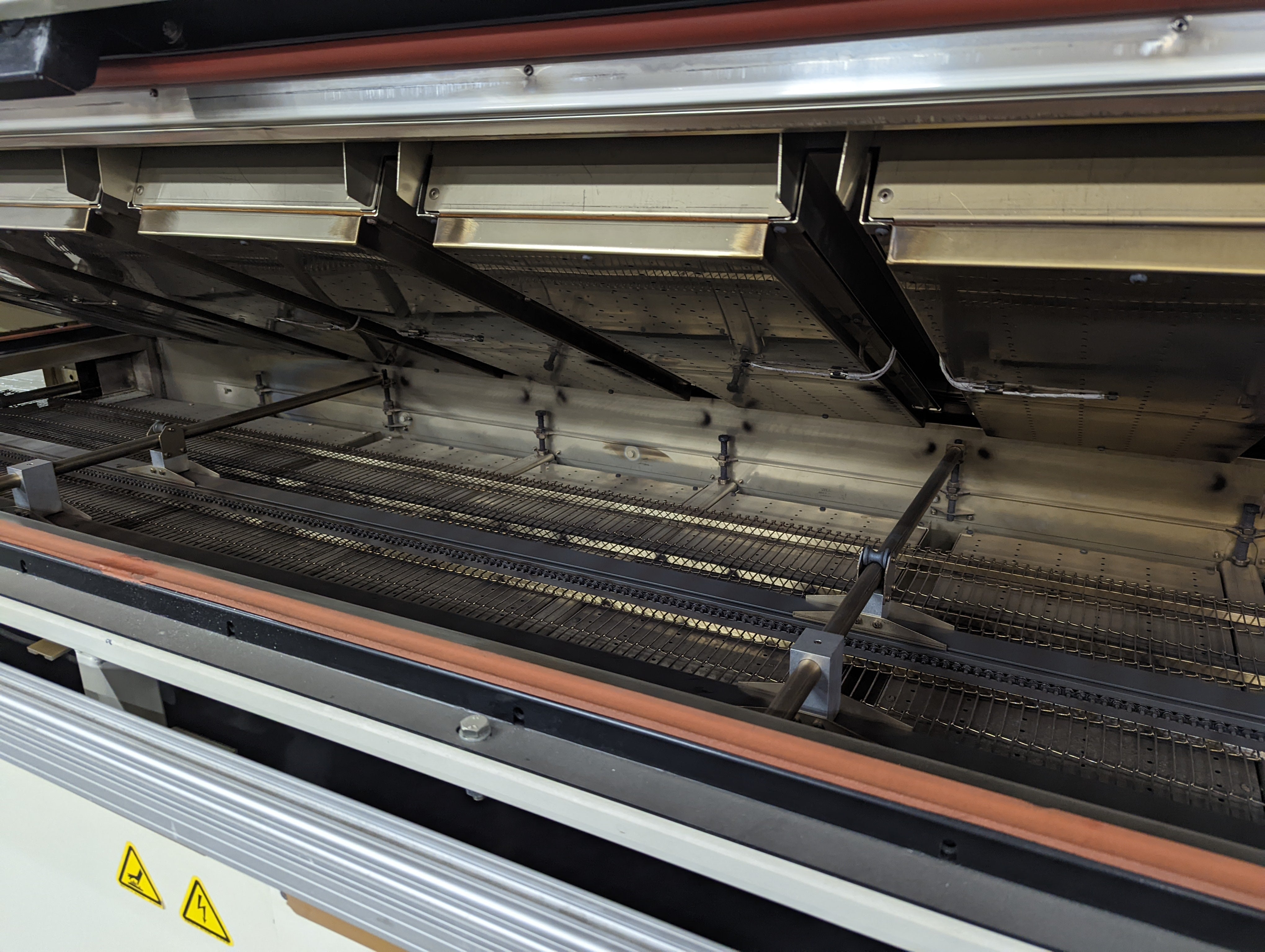 BTU Pyramax 98A Lead Free reflow oven 7 zone 480V