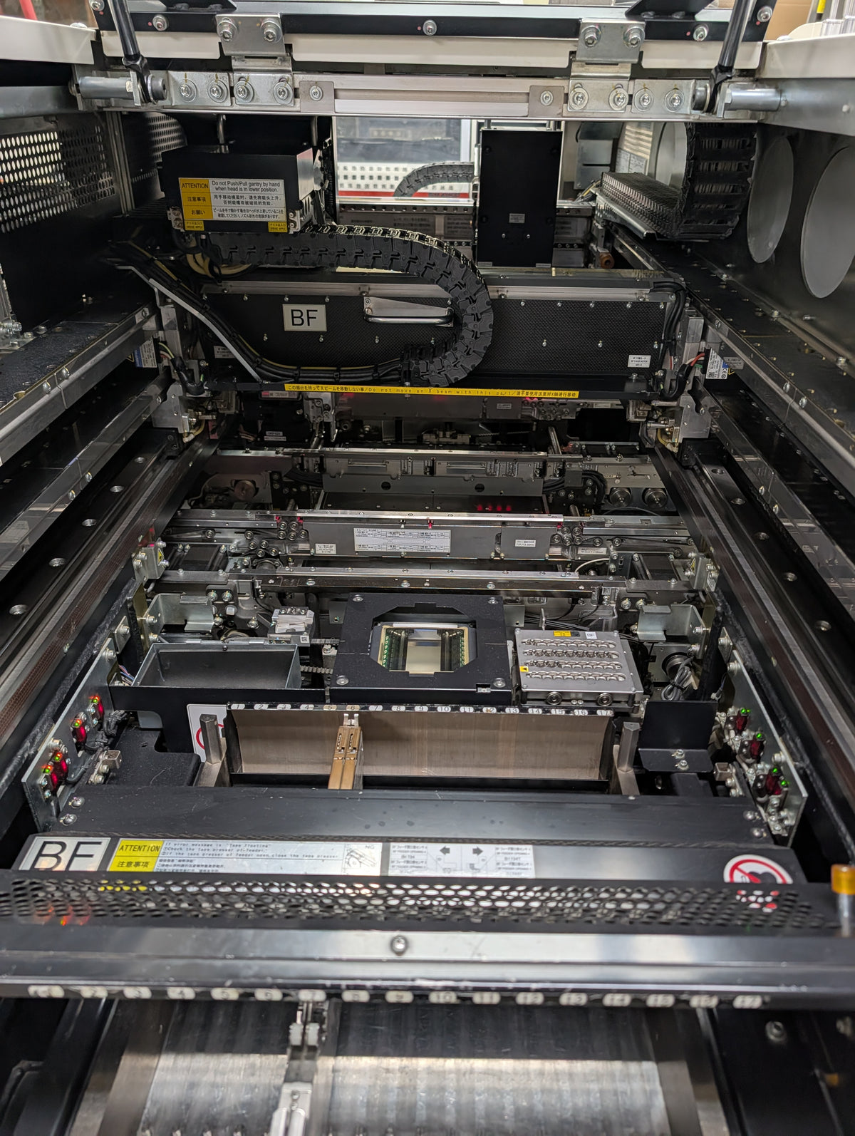 Panasonic NPM-DX High Volume Placer - 2019  ID 290