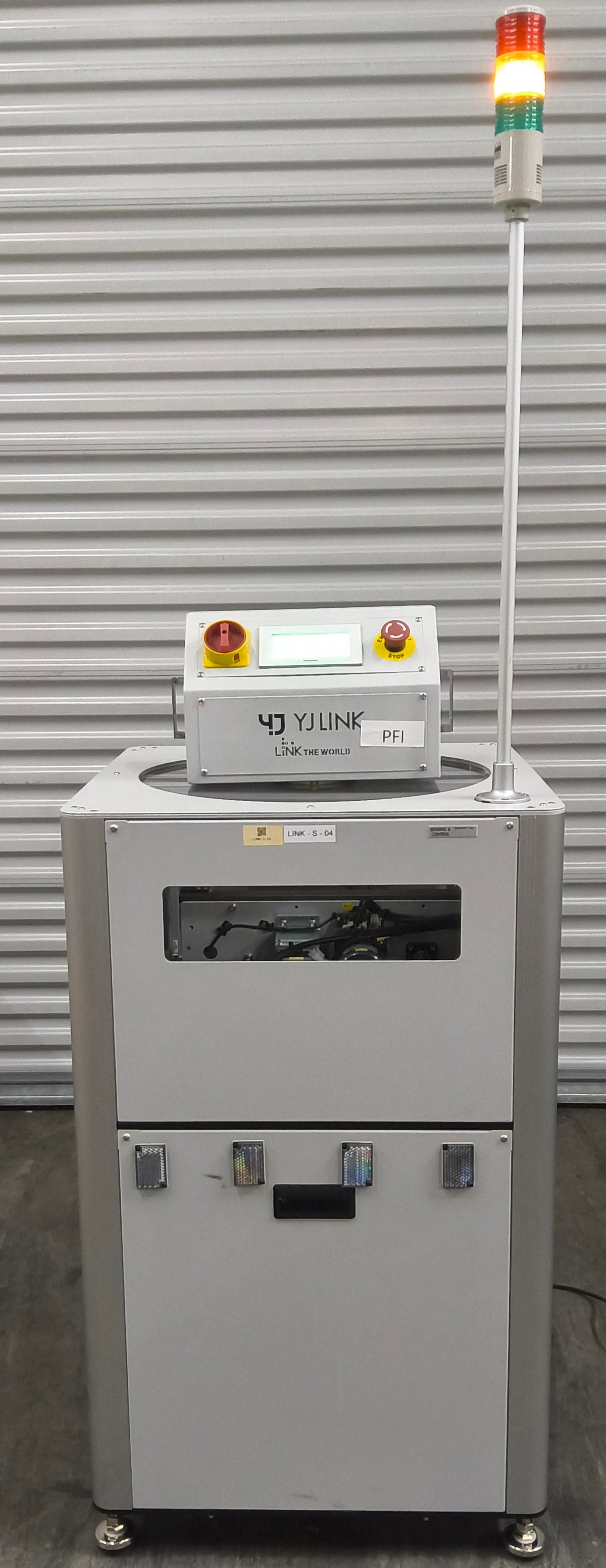 YJLink YHT-0M00 PCB Horizontal Turn — S/N 2008-0245-04-FG-1140 [portal-media:c818fe66d912c7f0fe1e83f1802282a322b7db3ad87c1733ecd9a95d11ed3cb3:209]