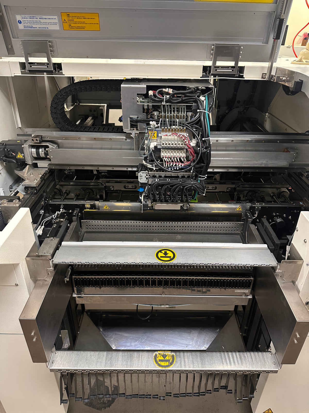 JUKI RS1 — S/N RS17A1012 [portal-media:191d9a158660195897b7fd764cc6097e3806c41bb31846d743b671dd32345849:58]