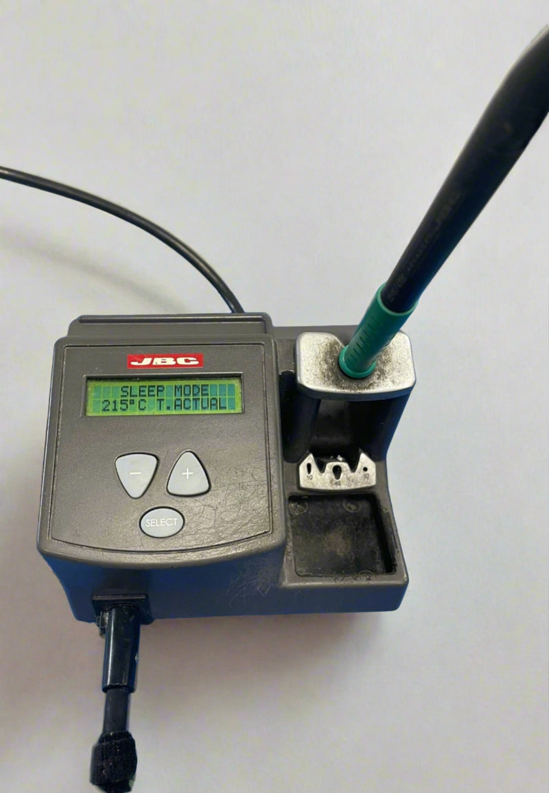 JBC SOLDERING STATION AD 2950