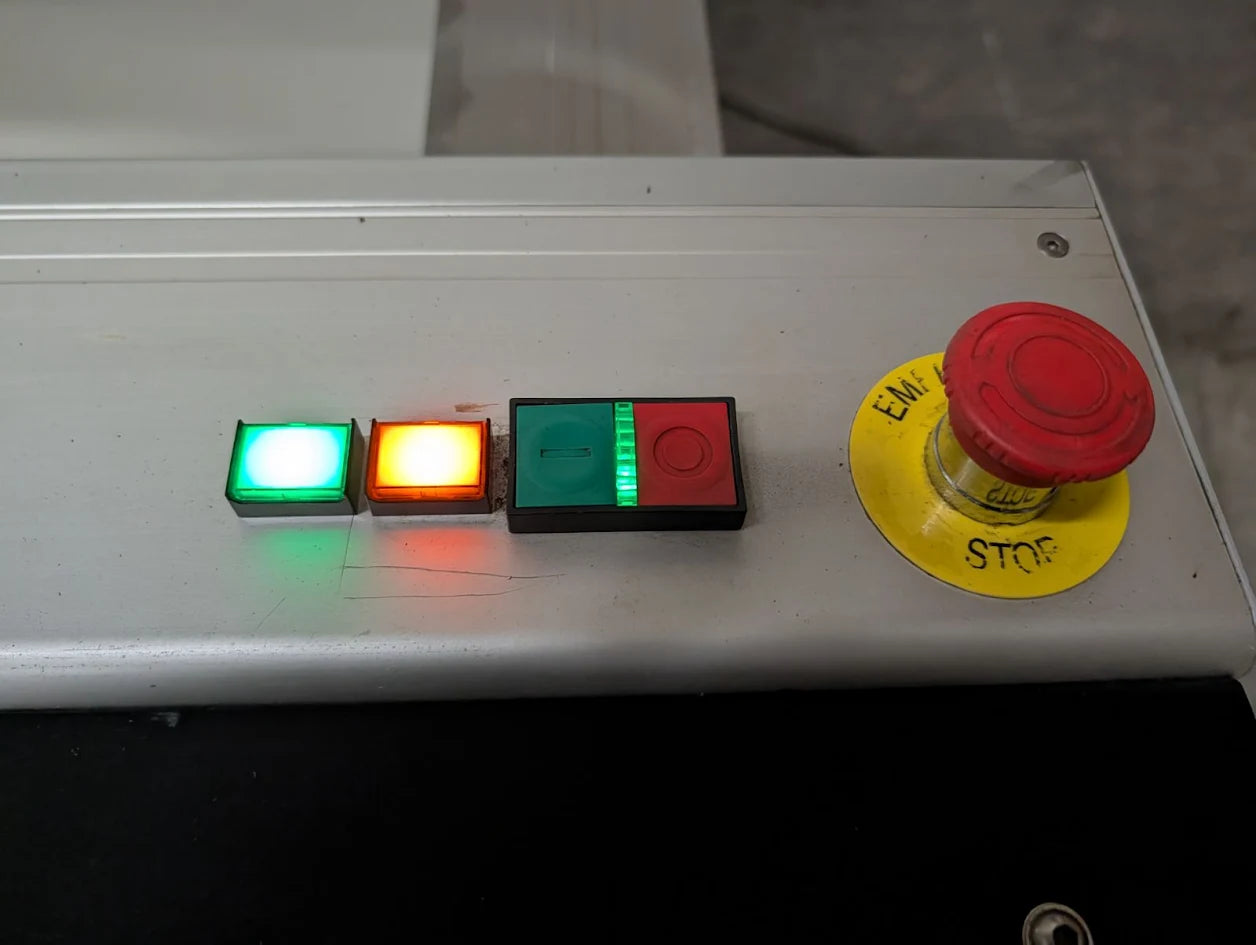 Nutek NTM 530WS-XL 2000 -3 Work Station Conveyor # 2004-0483D01