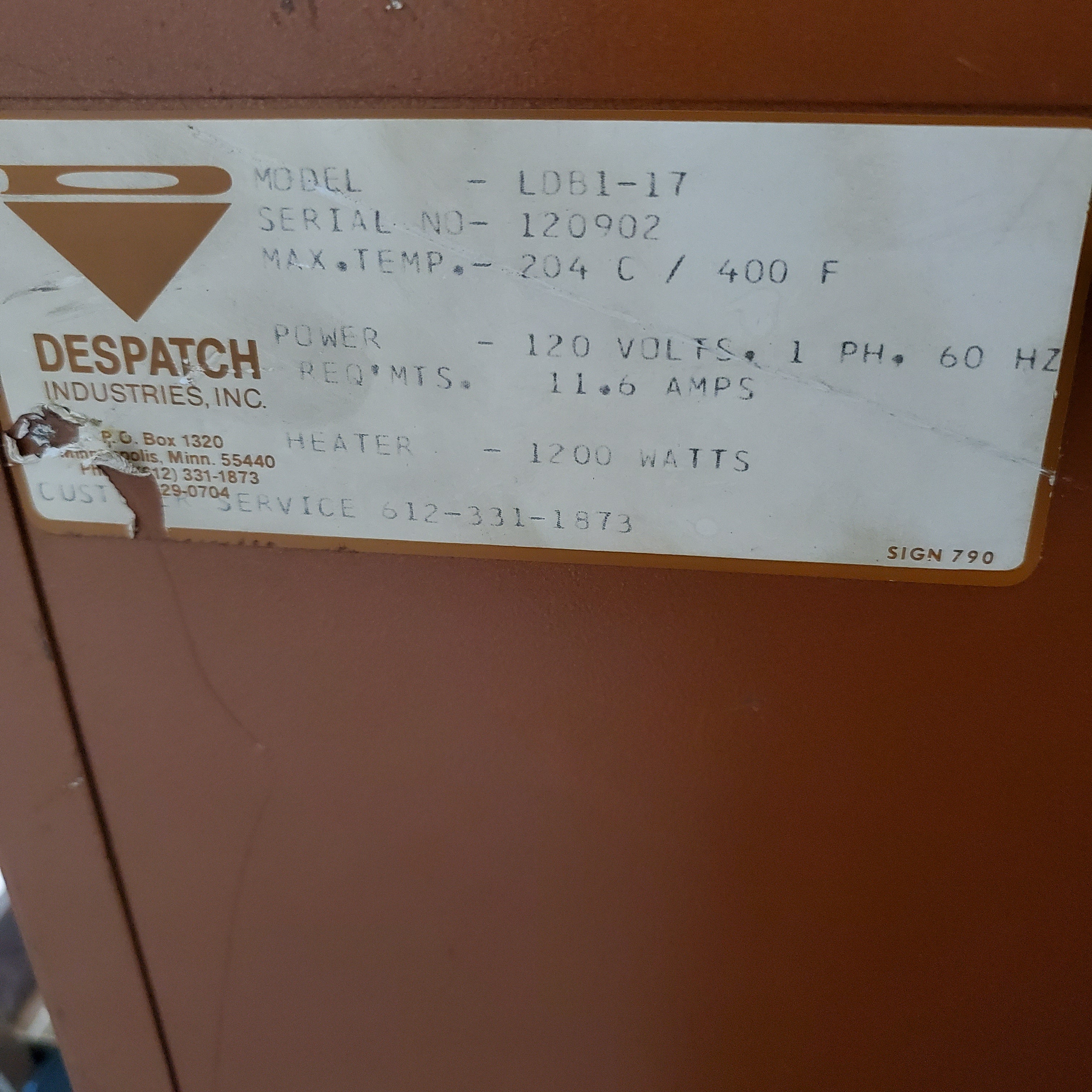 Despatch LDB1-17 Benchtop bake / lab oven