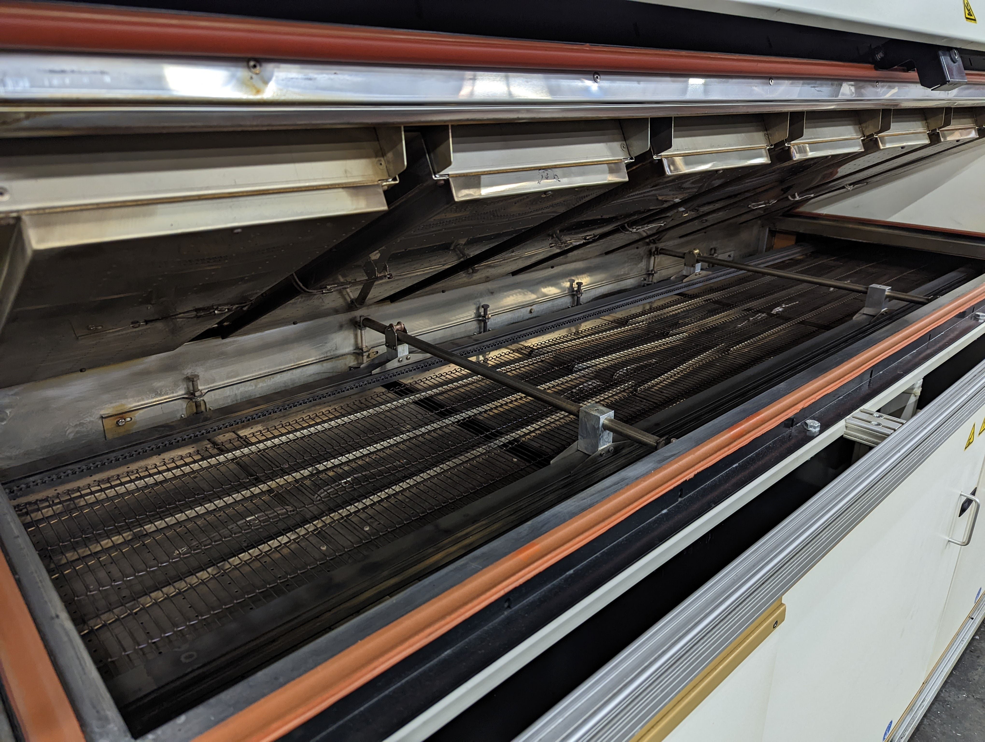 BTU Pyramax 98A 7 Zone Lead Free Reflow Oven - 240V