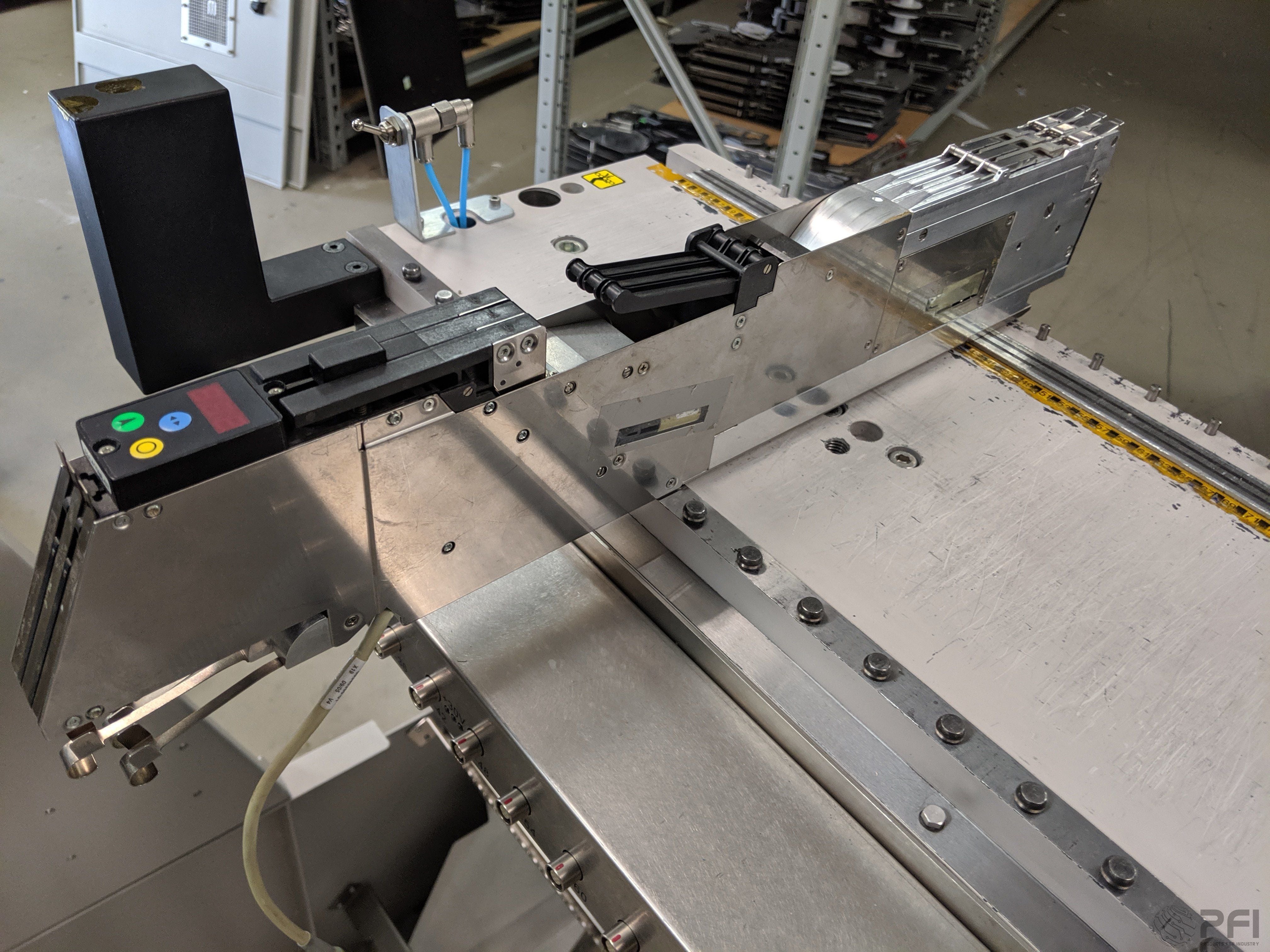 Siemens / ASM SL Triple Track Silver EA 00141098-07 Feeders 3X 8mm 3 lane