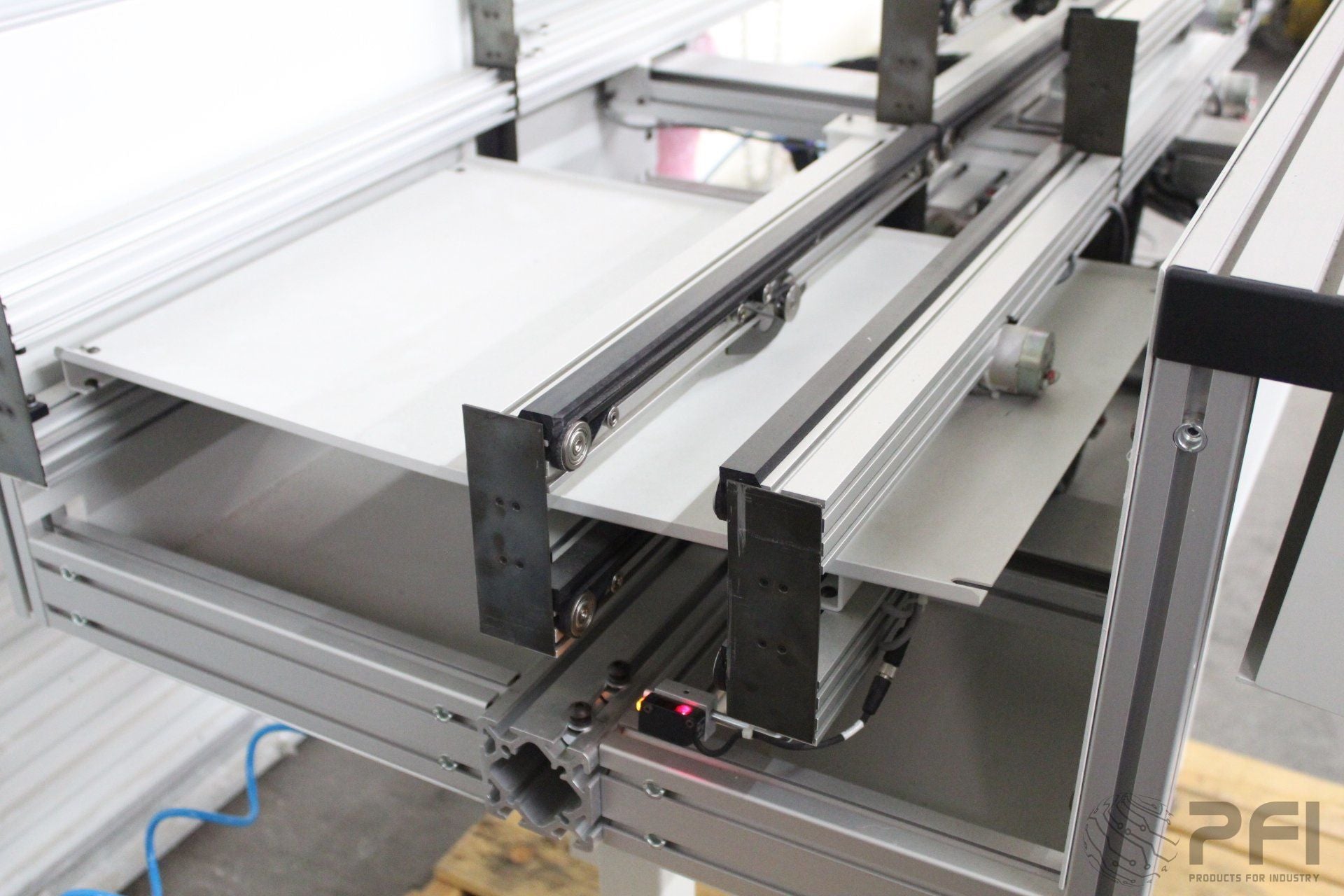 Universal Instruments 5362I Post AOI / SPI NG Sorting transfer conveyor cti