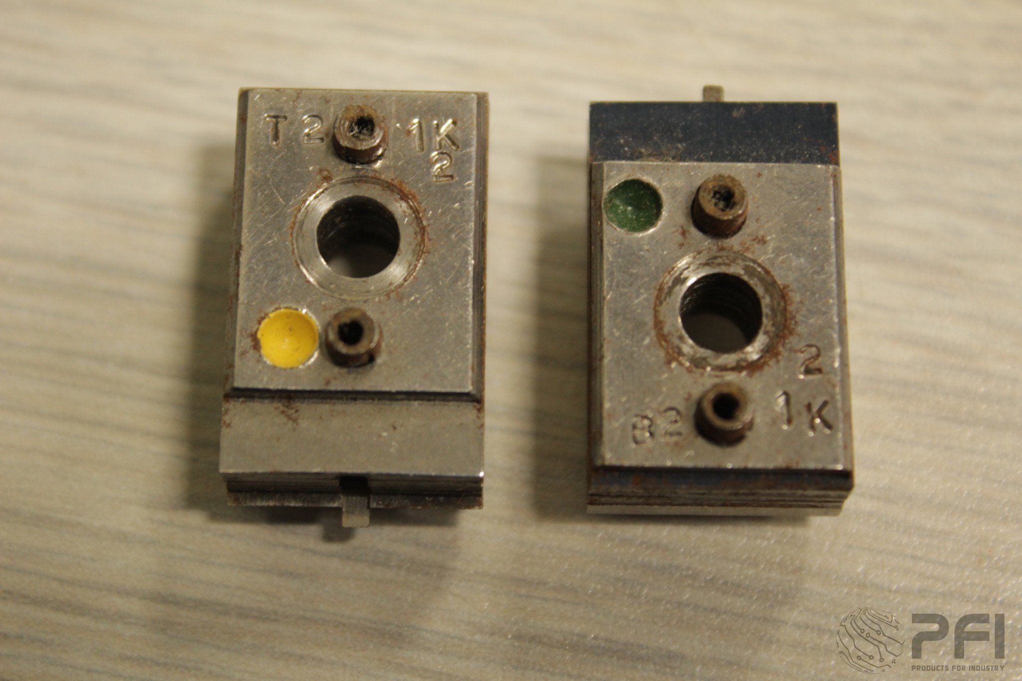 GPD 905-1K2 Cut-bend, TO92 middle lead .062 out, 1K1 spreads Lock-in