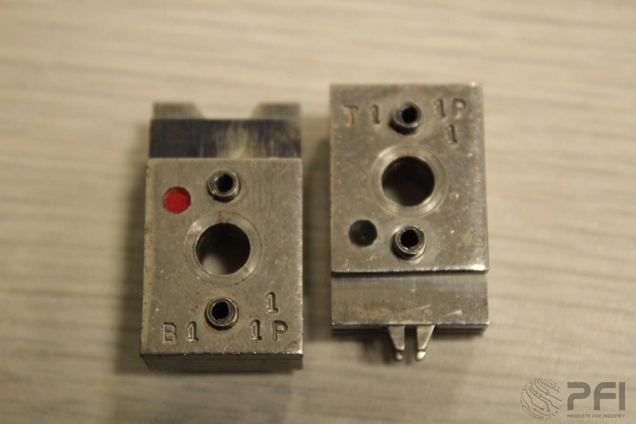 GPD 905-1P2 Cut-bend, TO92 offsets .075 CTC .050 Lock-in middle lead to .150, lo