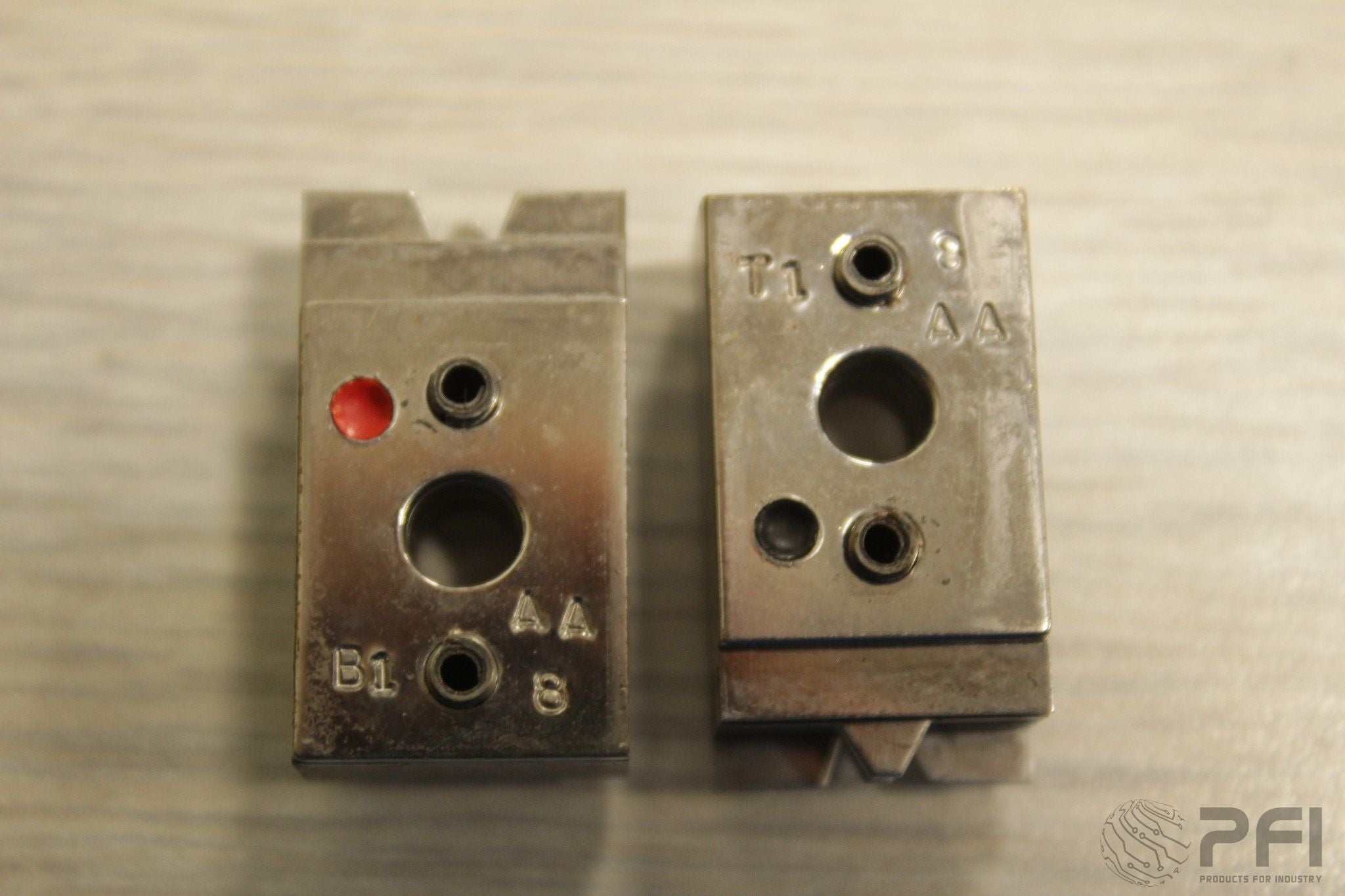 GPD 905-8AA Spread, cut and form .100-.150 with Lock-in standoff for .030-.040 w