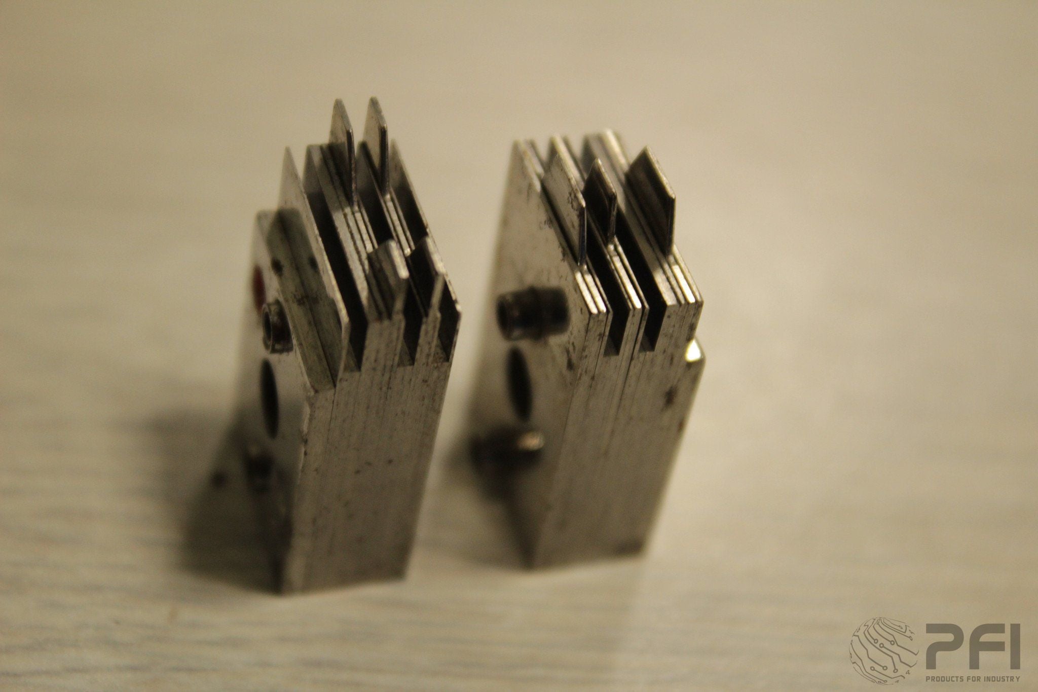 GPD 905-8BH Reduce .600-.450 with Lock-in stand off, .030-.040 lead diameter, .0