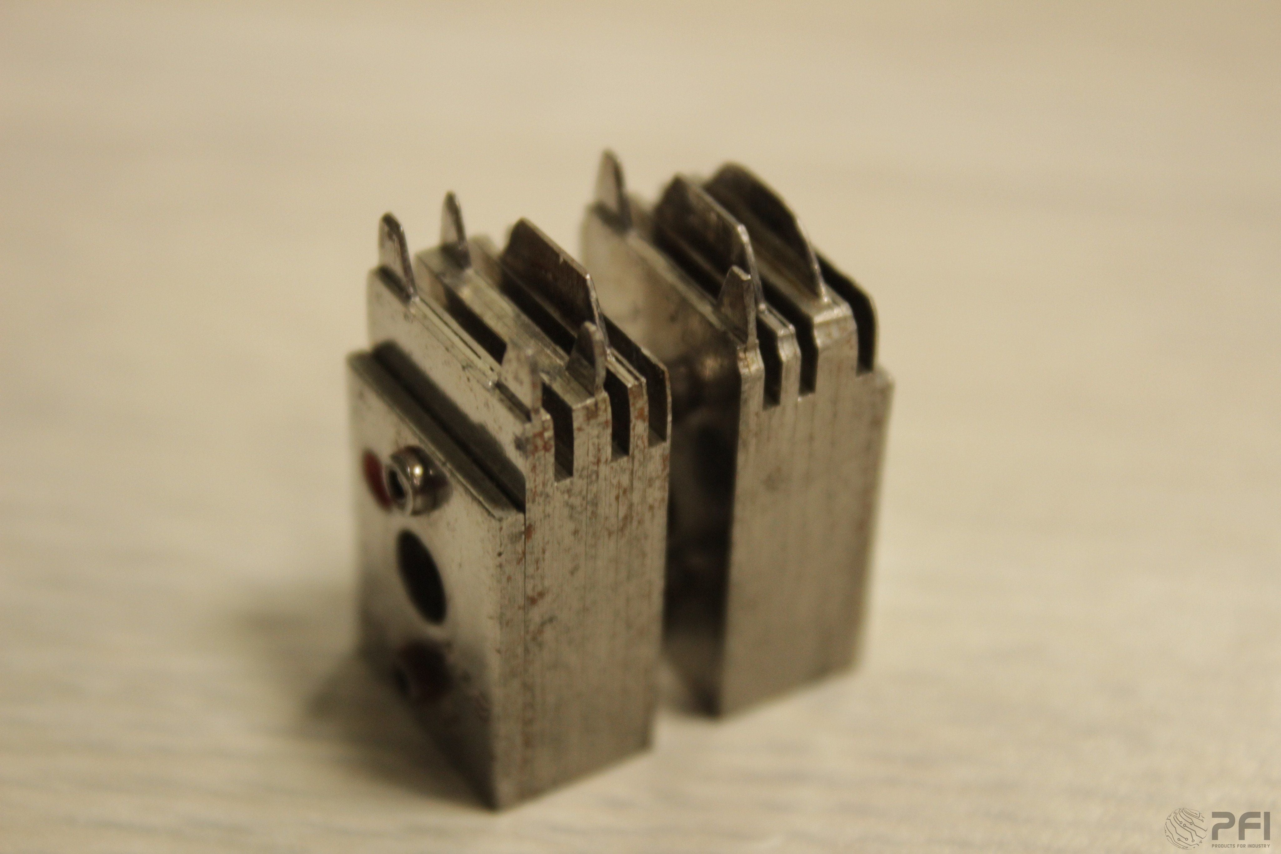 GPD 905-8X-159 Spread .250-.400 5A knife