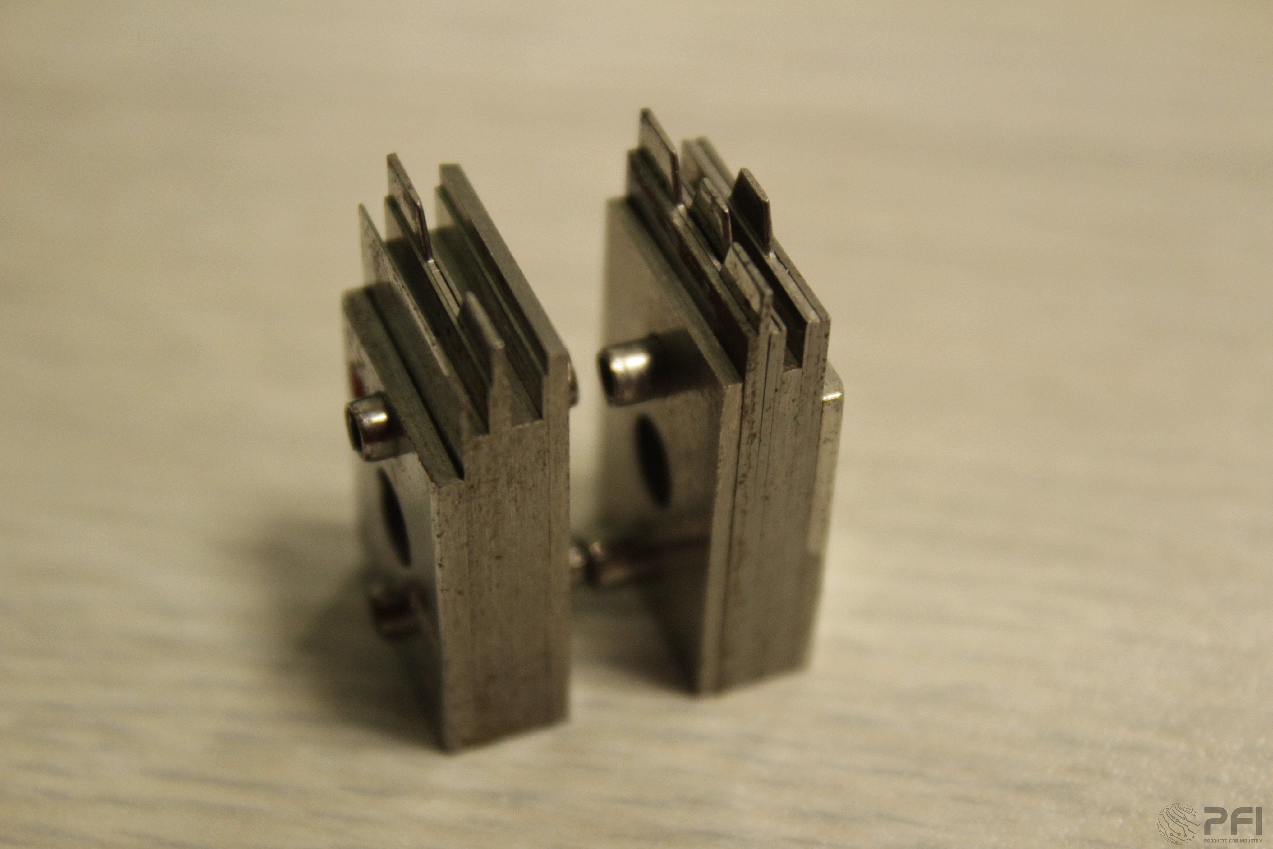 GP 905-4X-199 Spread .050-.100, 2 leads, requires 905-5C knife