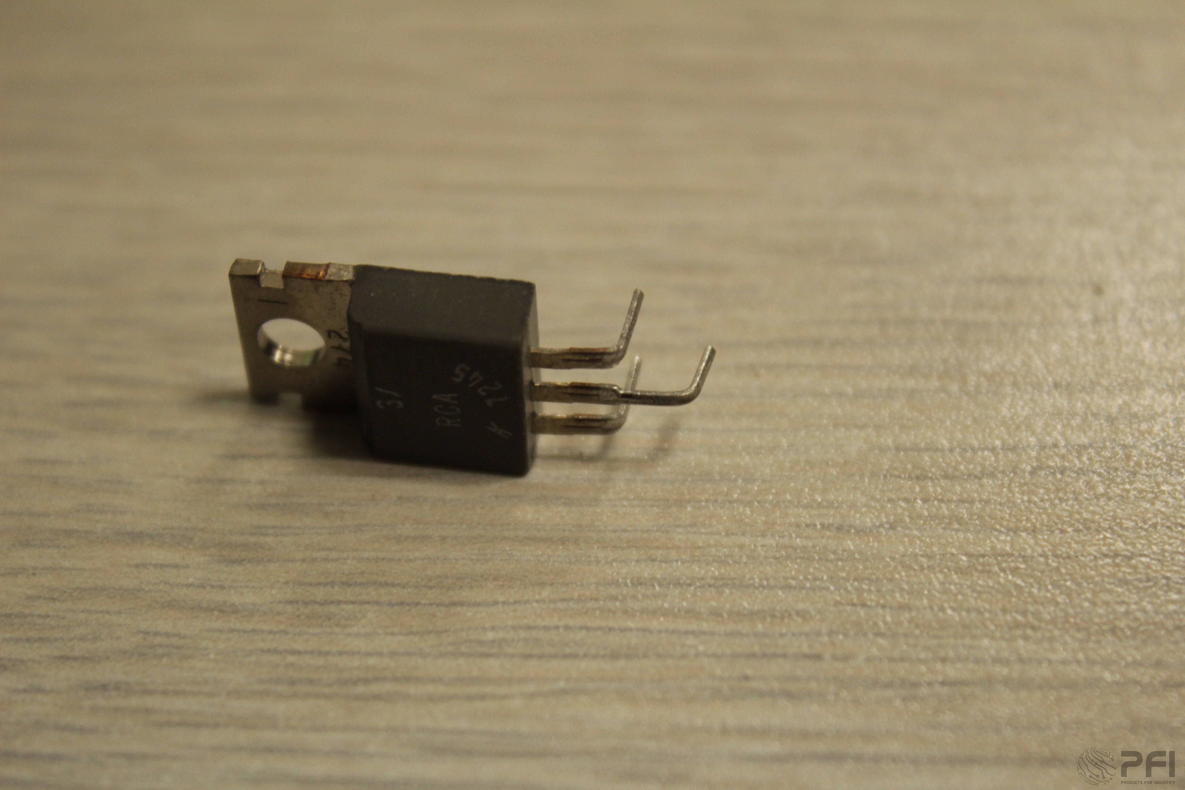 GPD 10-11-15 TO220 center lead kick out