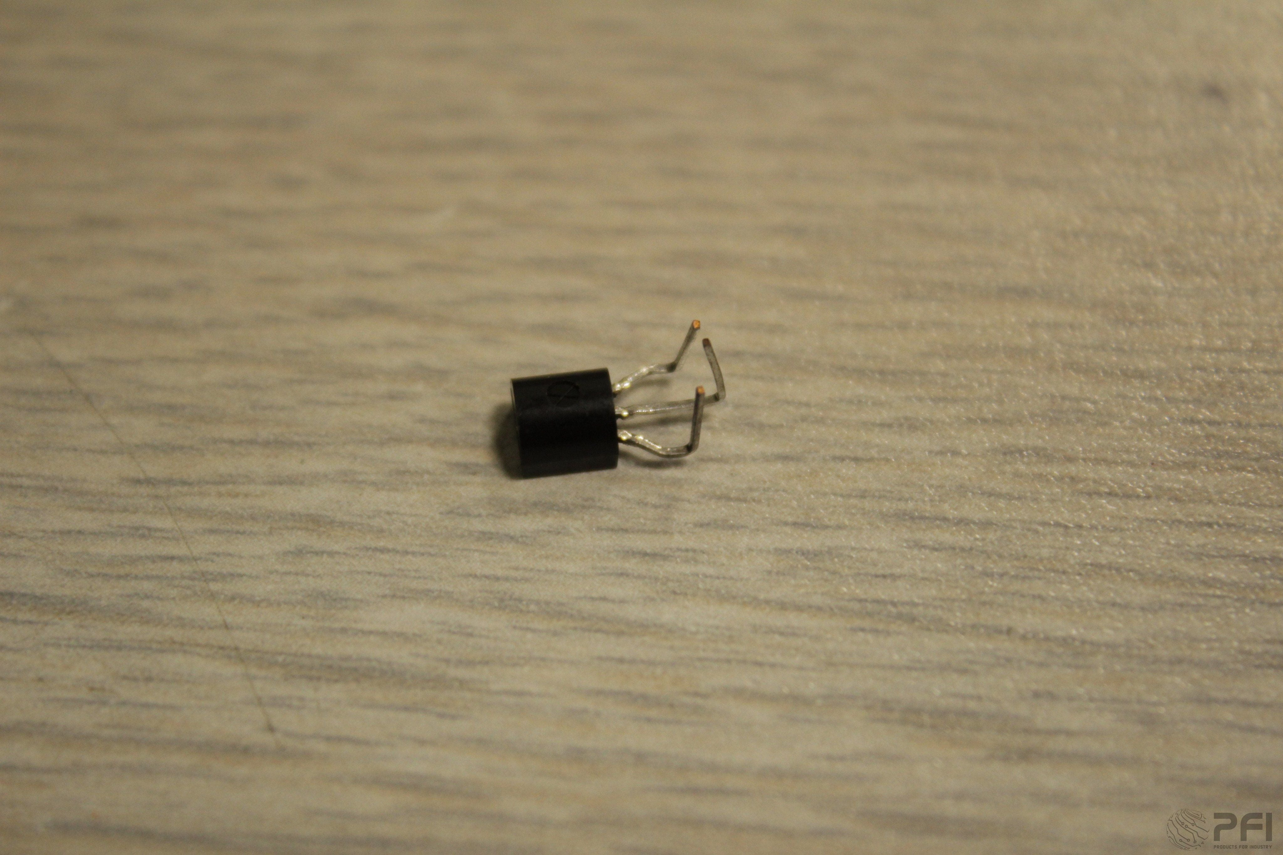 GPD 905-1E2 Cut-bend, TO92 90 deg, outside 2 leads cut, used with 1E1