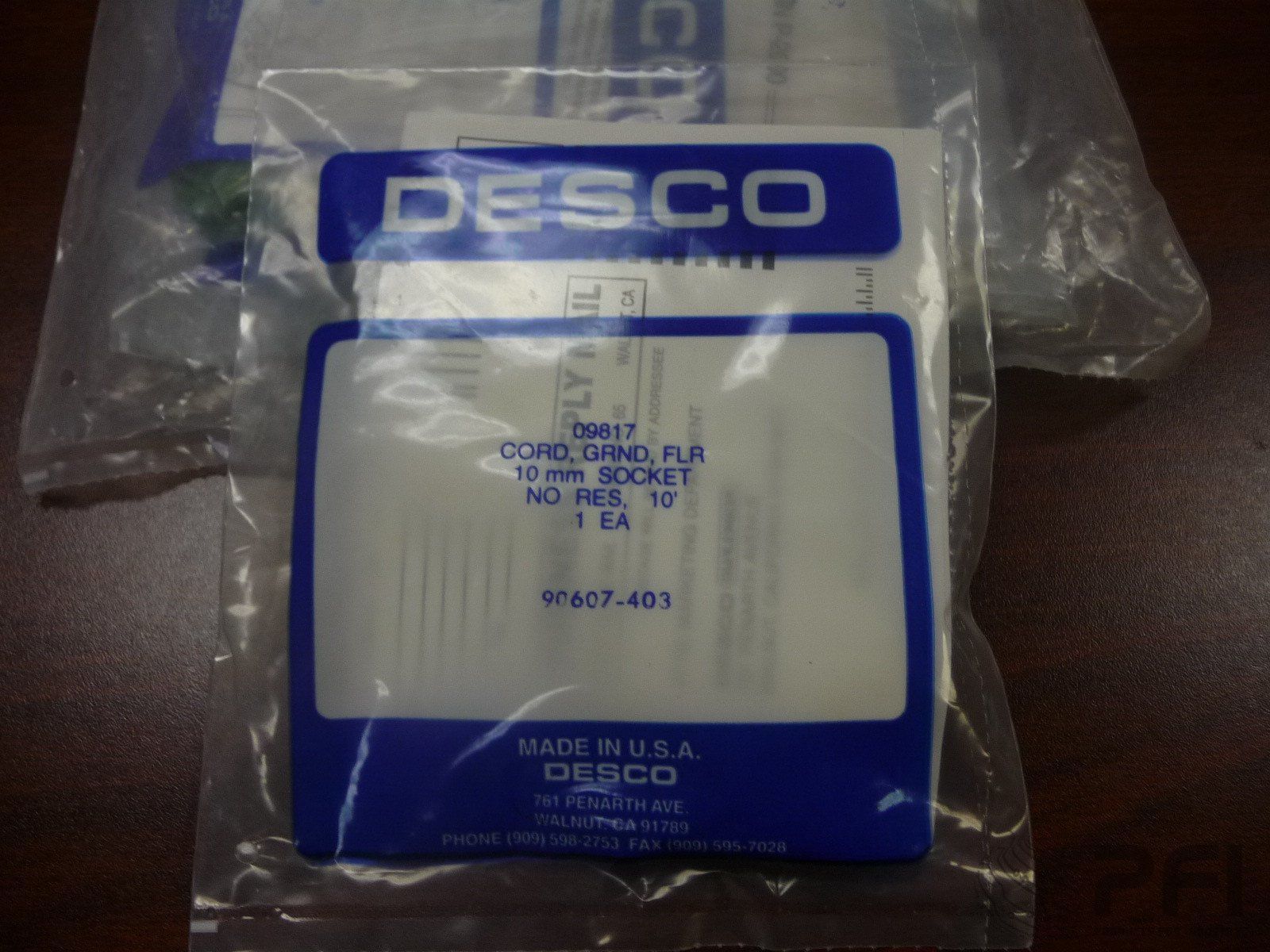 DESCO # 09817 10' GROUND CORD FLOOR 10MM SOCKET NO RESISTOR