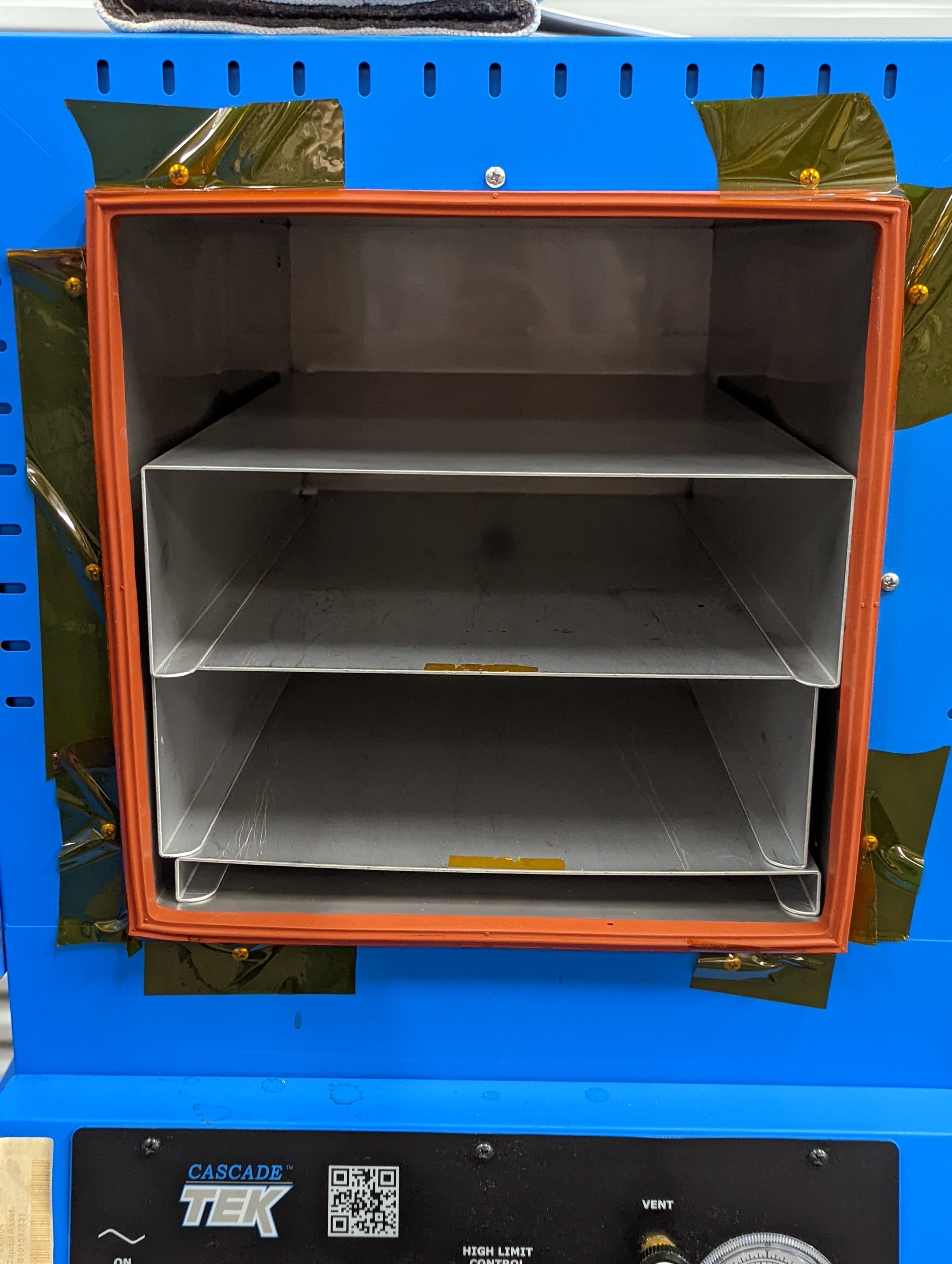 Cascade TEK TVO-2 Vacuum Oven 2 Cu/Ft w/ Pump & cart