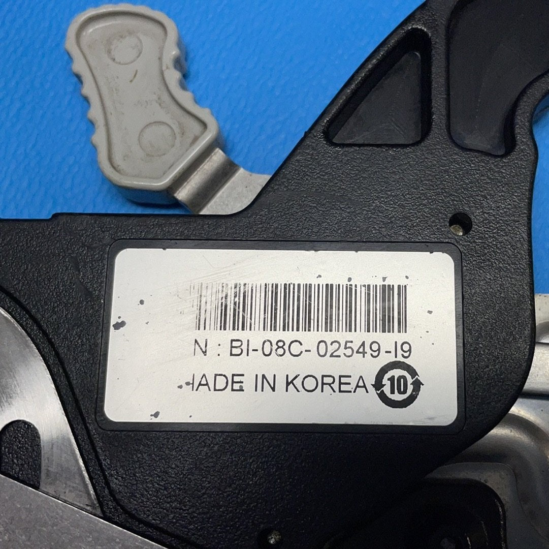 Samsung / Hanwha SM 8mm S/N: BI-08C - 4P (gray grip)  11pins