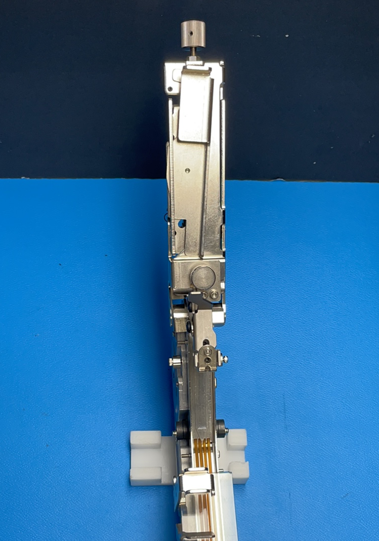 JUKI  SFW Wide Belt feeder for tube/stick parts 600 mil adjustable