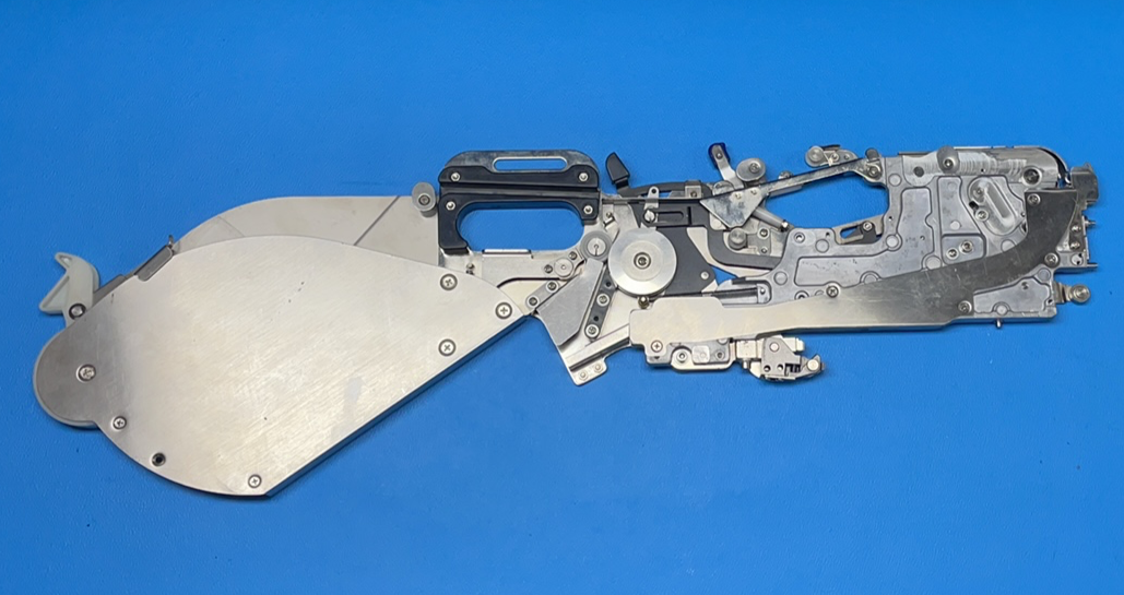 JUKI AN081C 8MM spliceable 8x4 -  Original feeder double pin