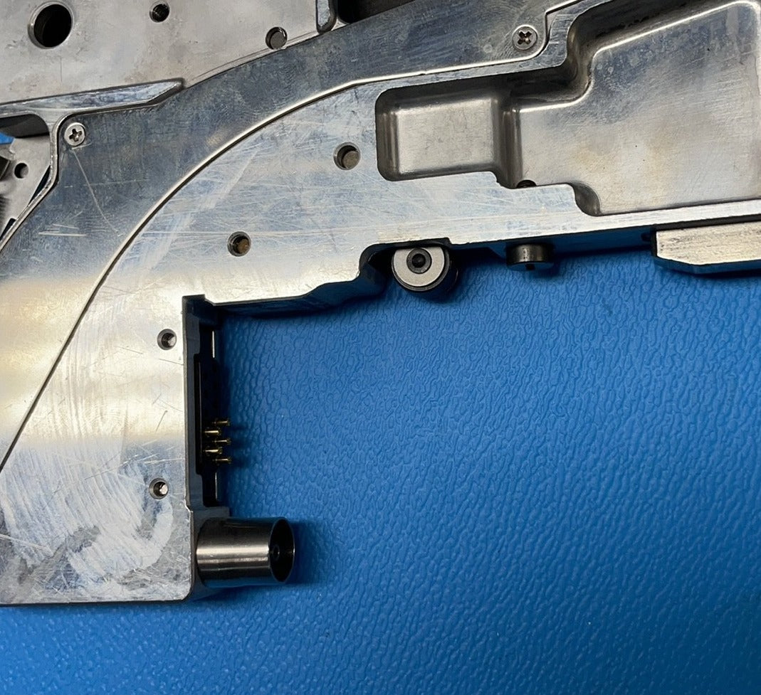 Samsung 8mm SM Series Feeder- 2P - S/N: BN-08C - 5 Pins (green grip)