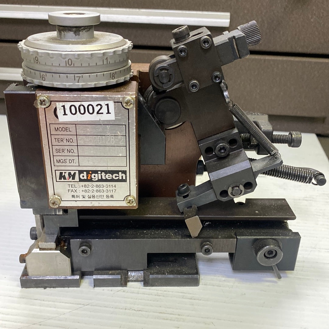 KM Digitech 2062A Applicator Terminal 2-520128-2, SN 2062A1805